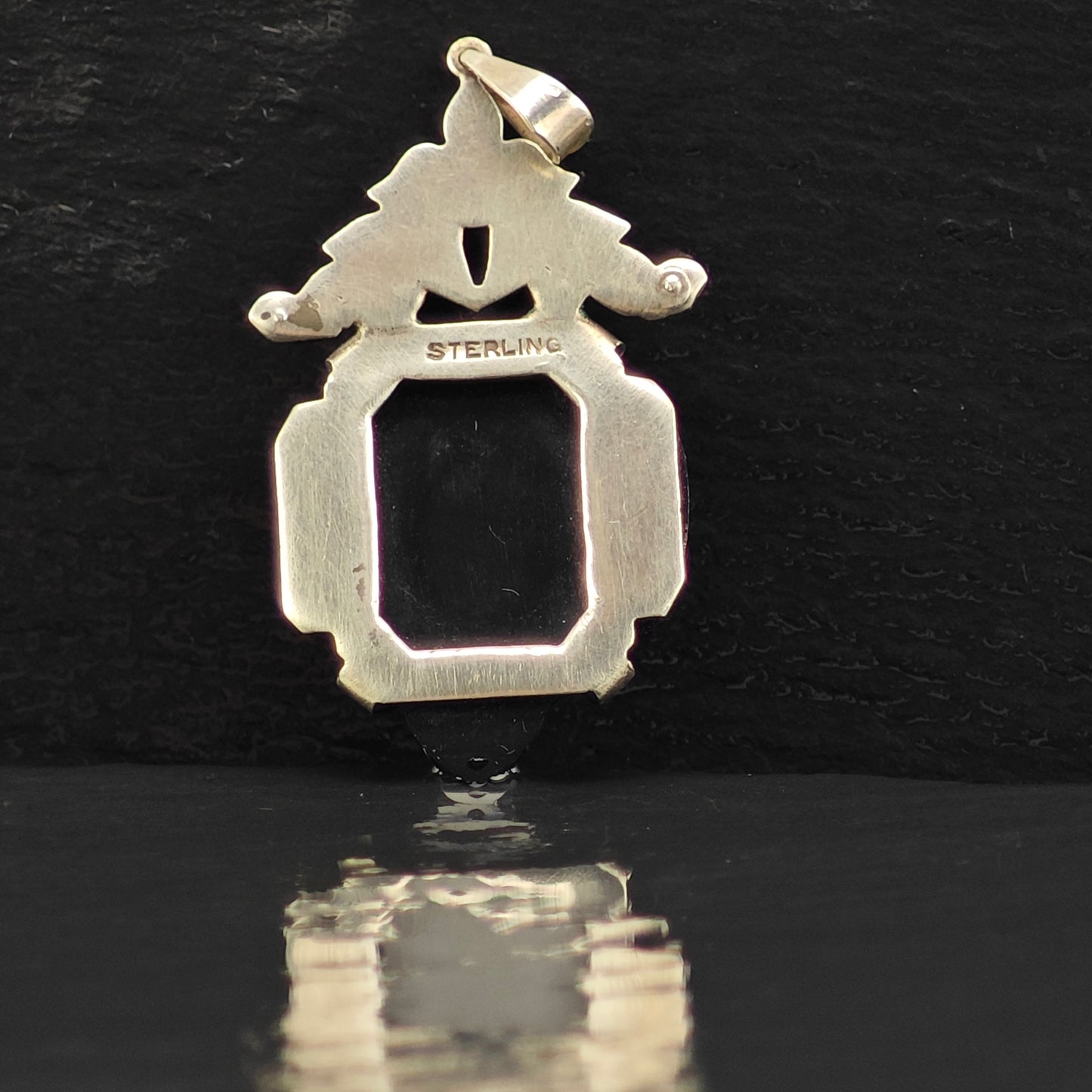 Art Deco Carved Onyx Floral Pendant Sterling Silver