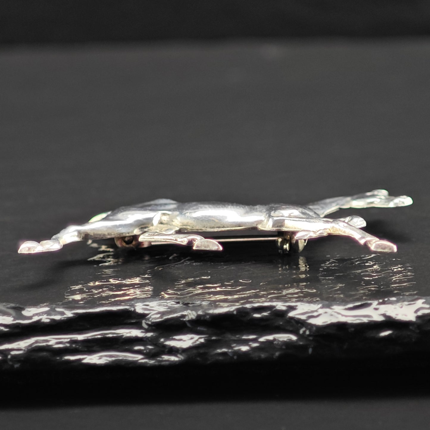 Beau Horse Brooch Sterling Silver B2160