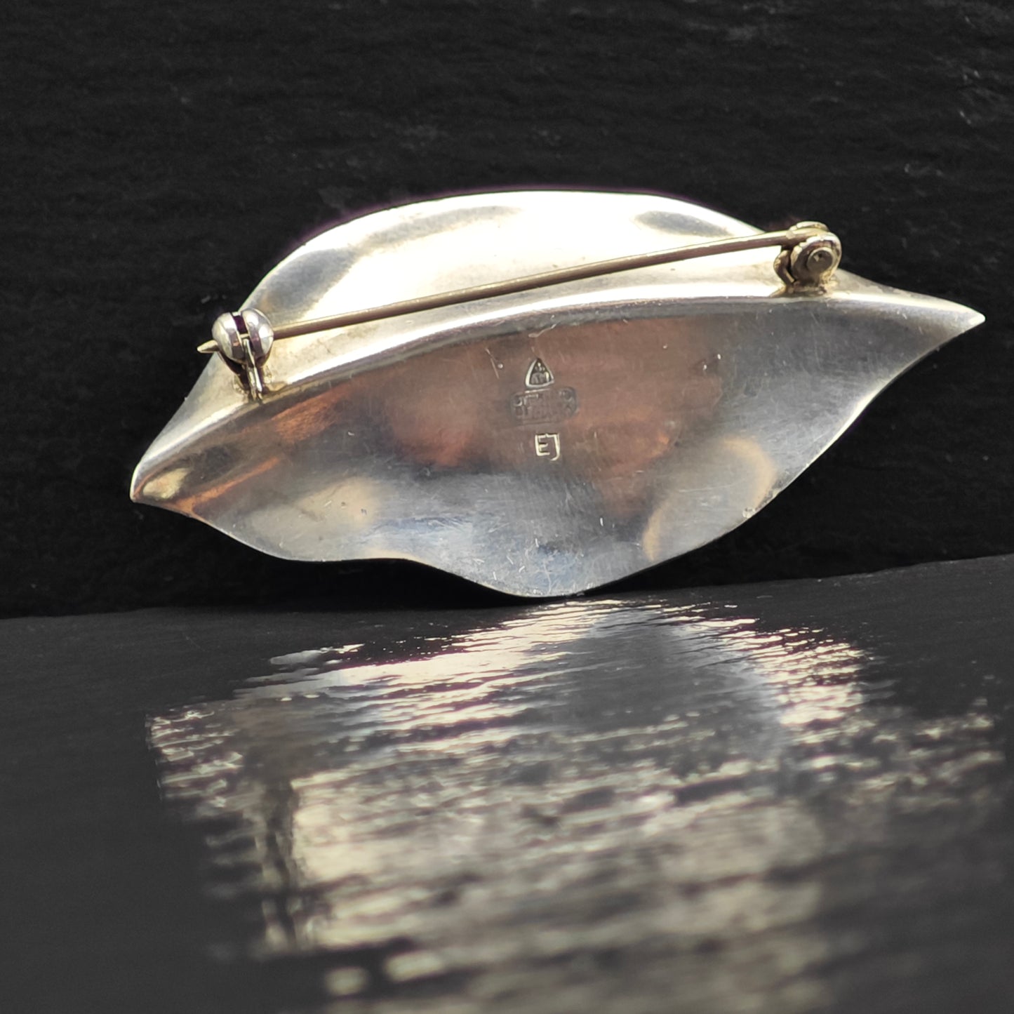 Denmark Enamel Leaf Brooch Sterling Silver B2161