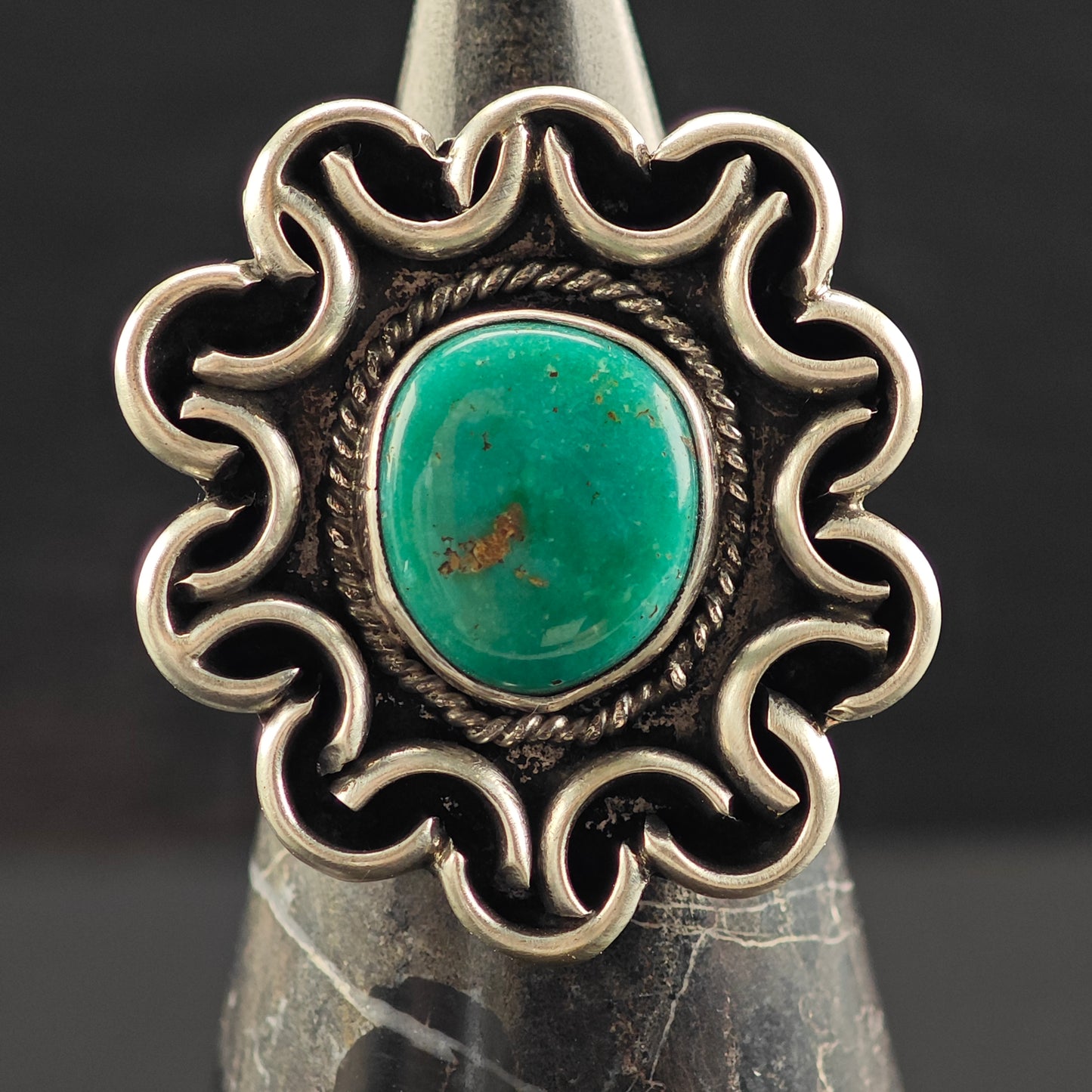 Large Native American Turquoise Ring Sterling Silver Sz 8 1/2 R6435