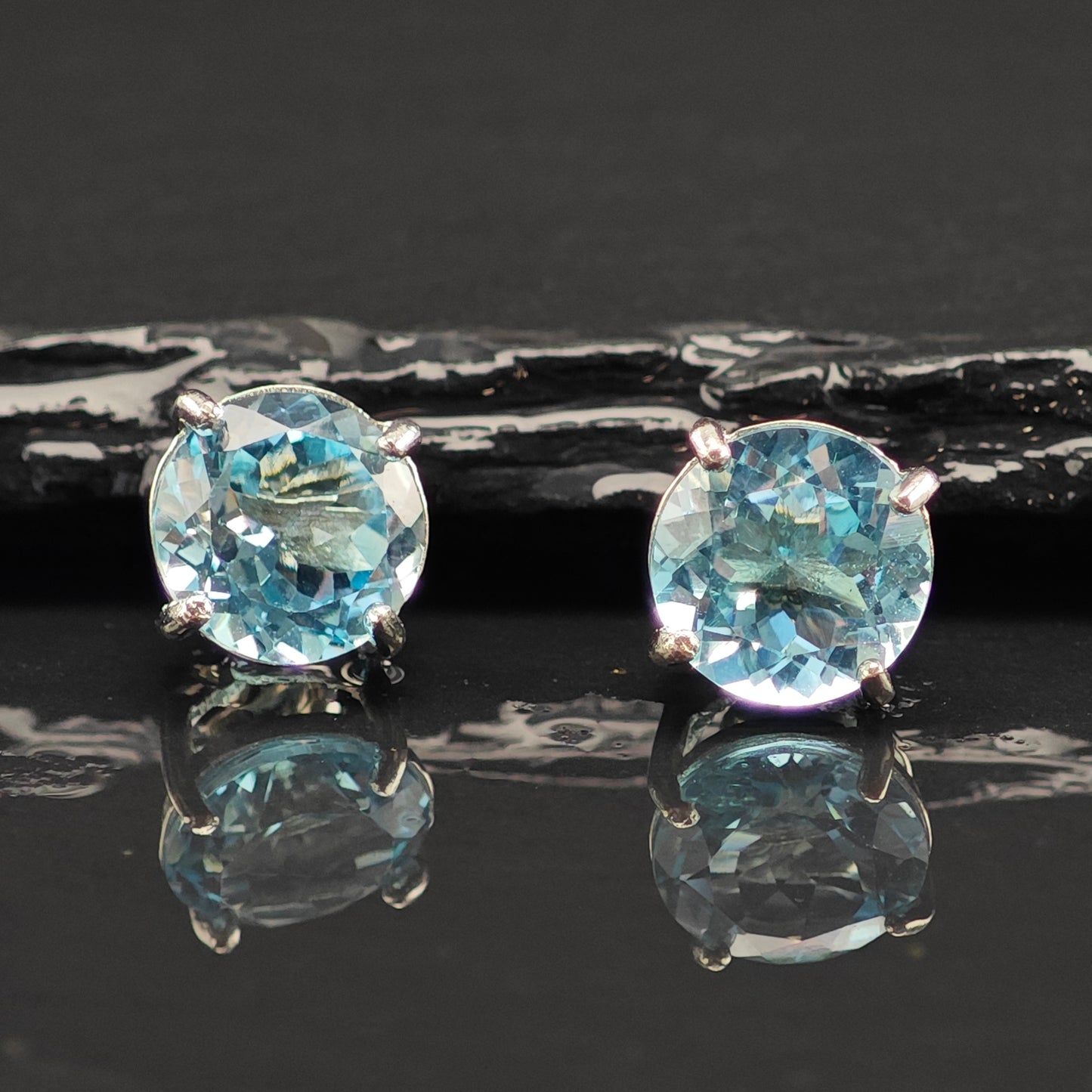Vintage Topaz Round Sterling Silver Stud Earrings ER3028