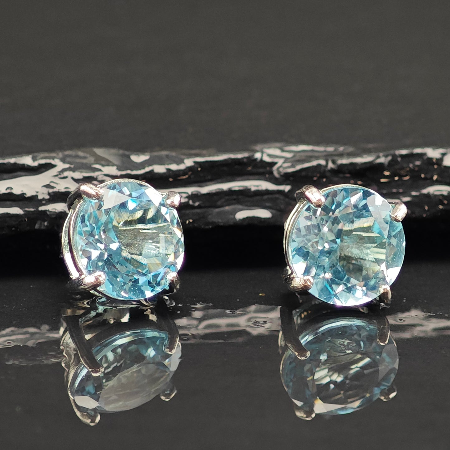 Vintage Topaz Round Sterling Silver Stud Earrings ER3028