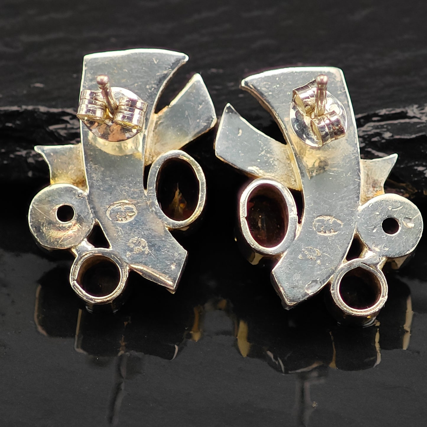 Vintage Artistic Sterling Silver Stud Earrings ER3031