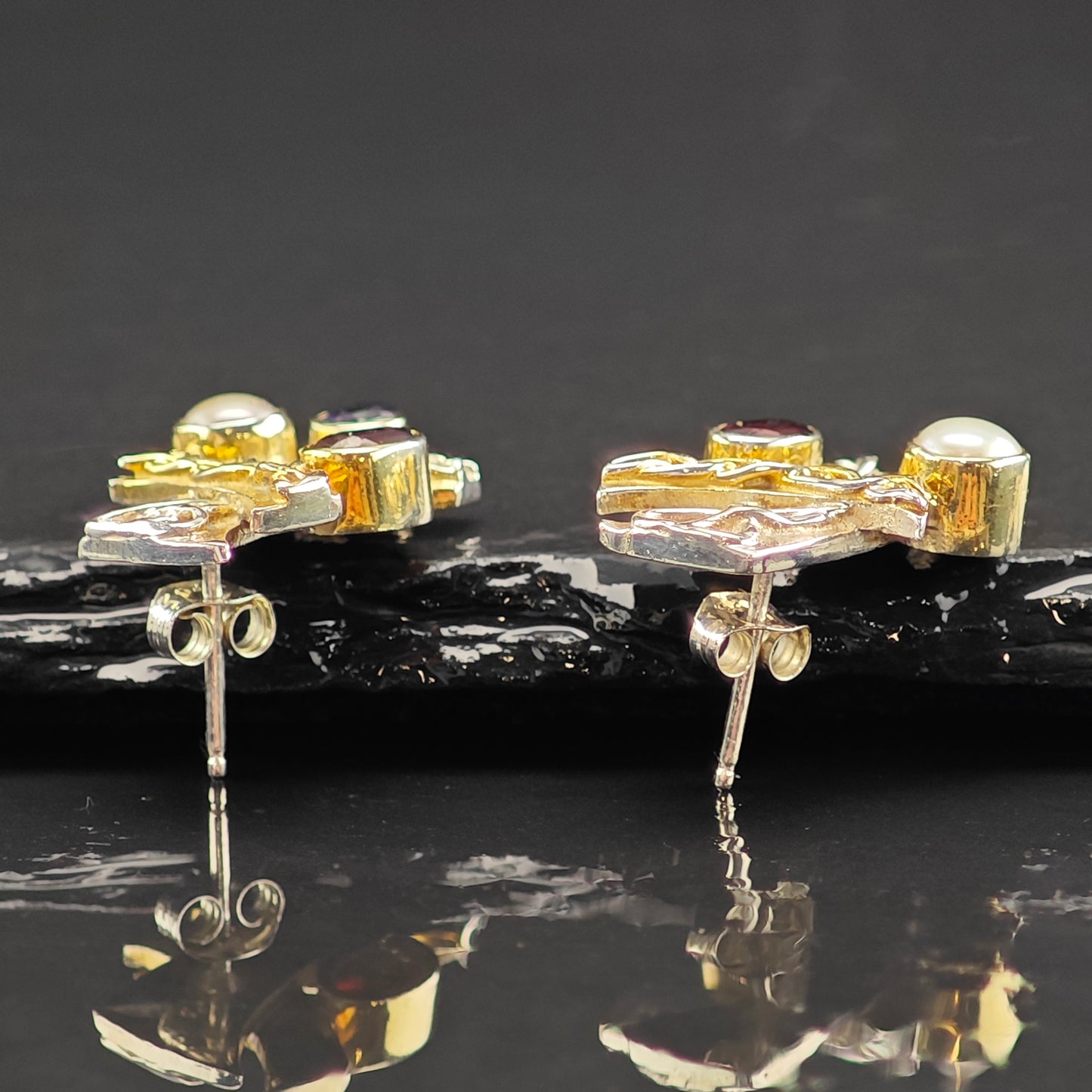 Vintage Artistic Sterling Silver Stud Earrings ER3031