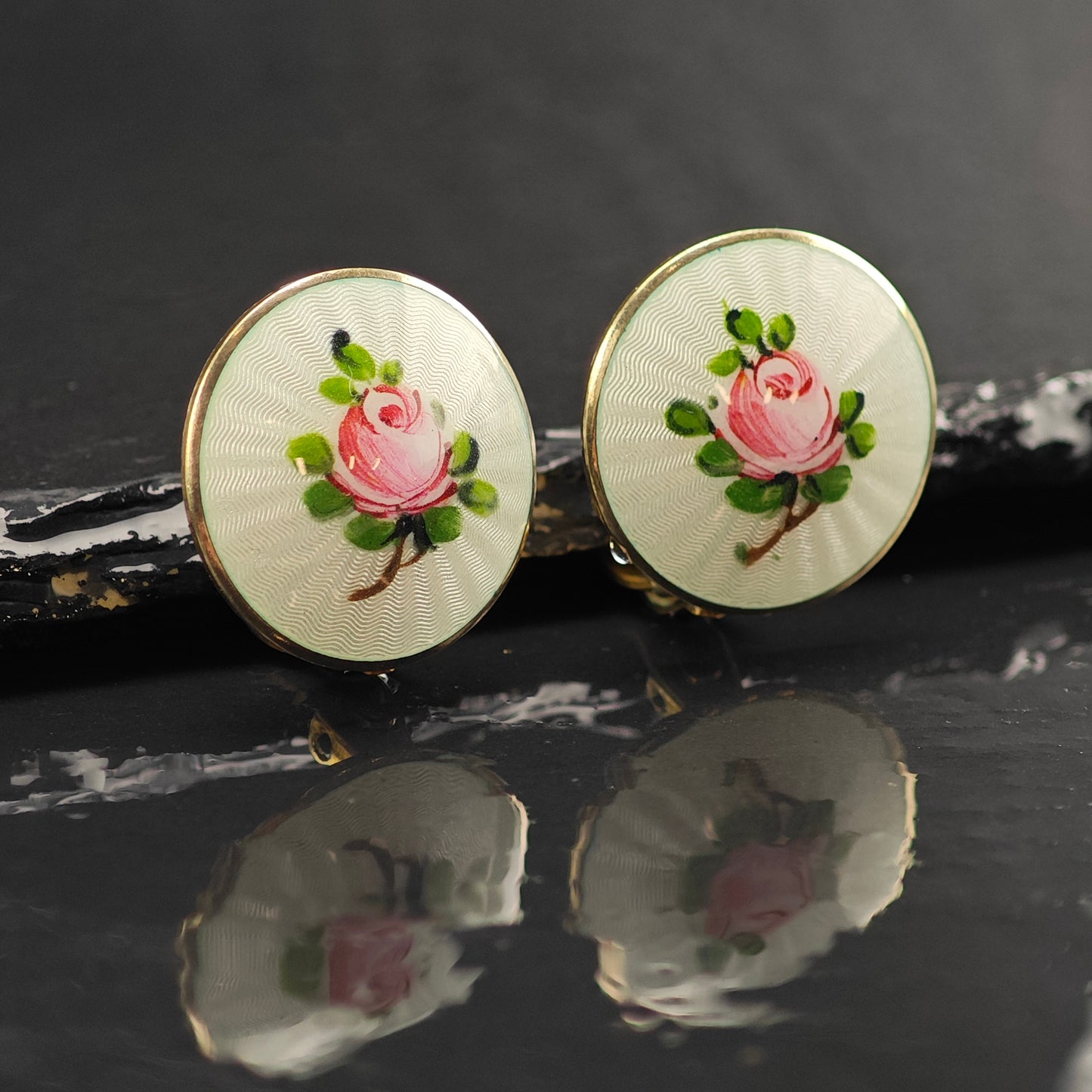 Vintage Norway Enamel Gold Plated Sterling Silver Clip On Earrings ER3034