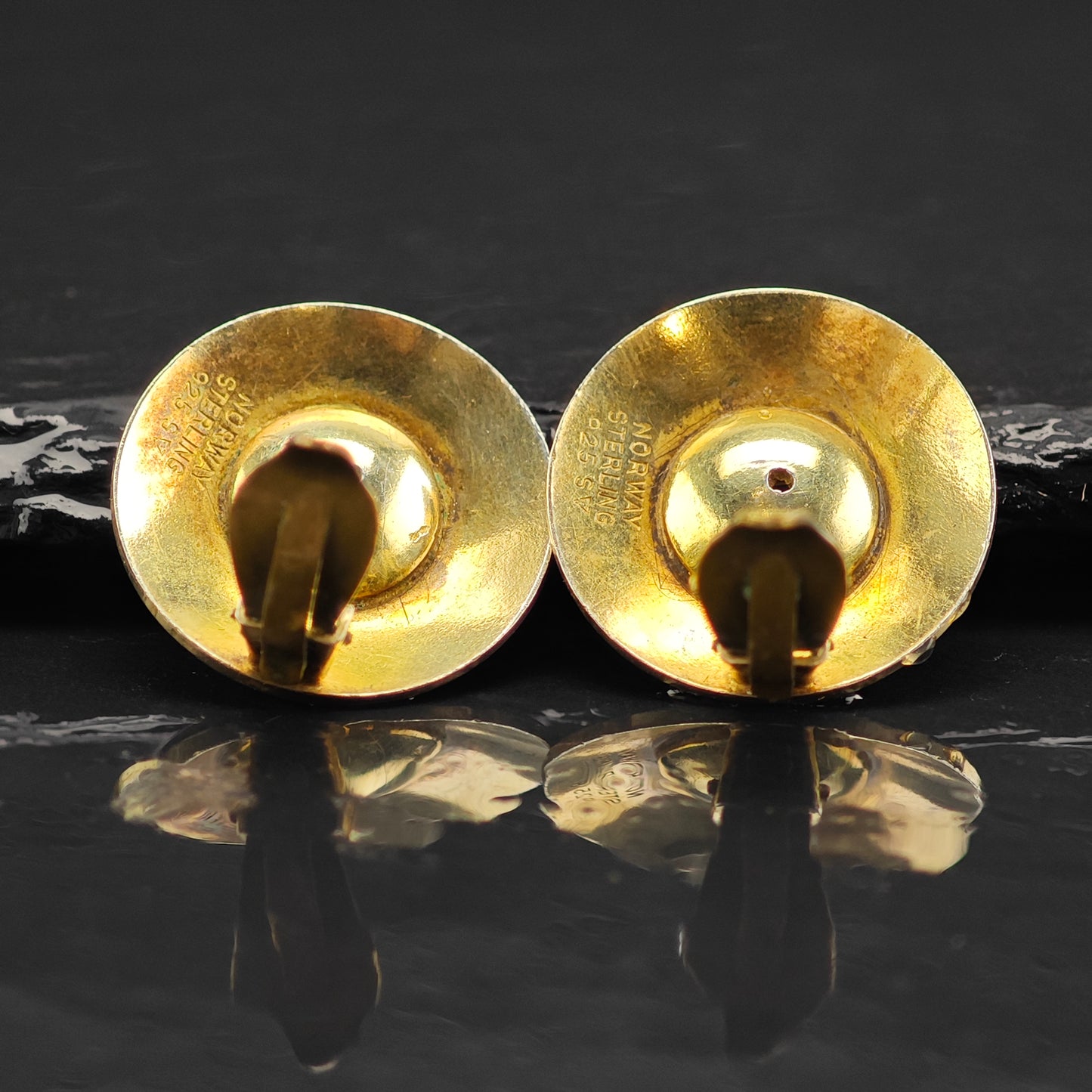 Vintage Norway Enamel Gold Plated Sterling Silver Clip On Earrings ER3034