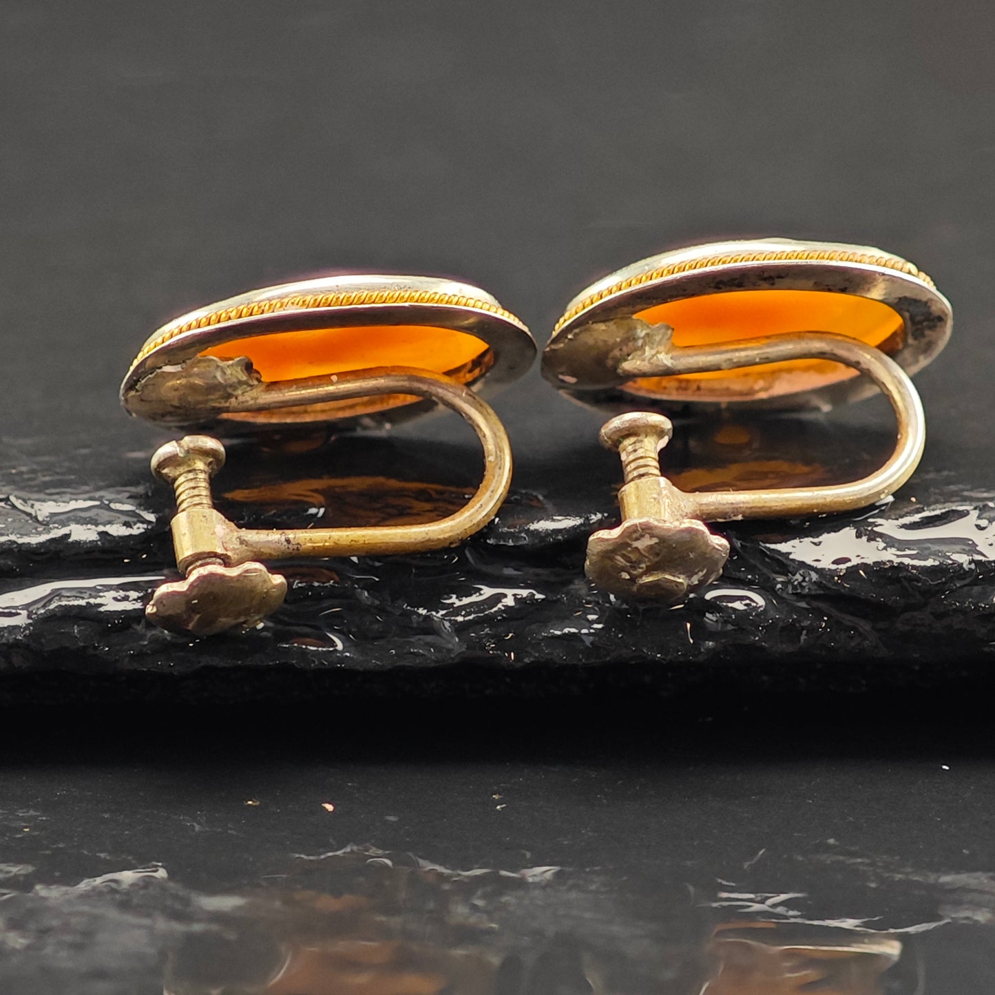 Vintage Cameo Carved Gold Plated Sterling Silver Screw Back Earrings ER3037
