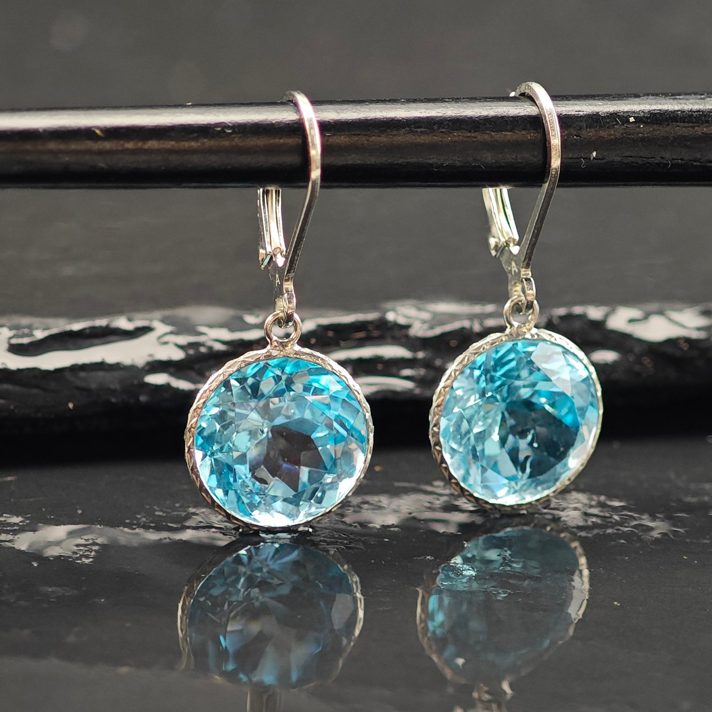 Vintage 13mm Natural Topaz Sterling Silver Lever Back Earrings ER3042