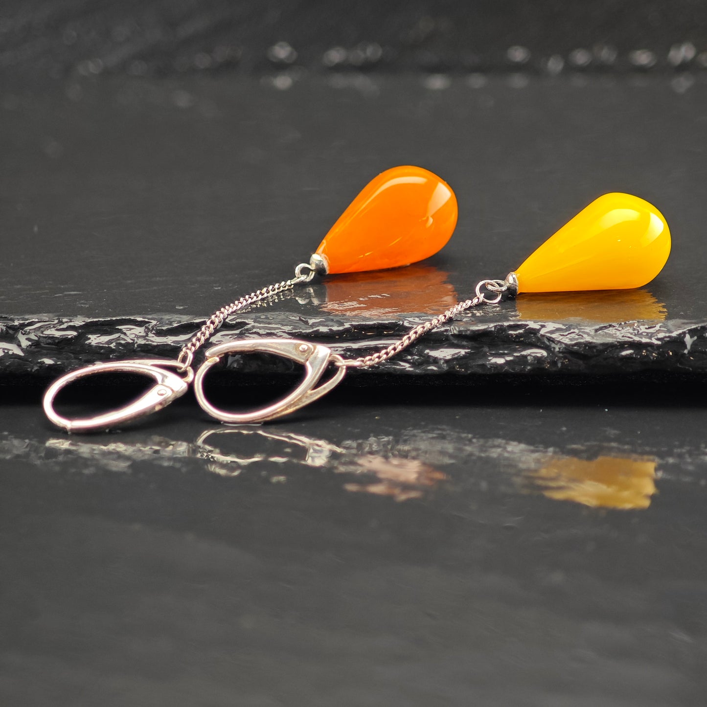 Vintage Mismatched Butterscotch Amber Teardrop Sterling Silver Lever Back Earrings ER3045