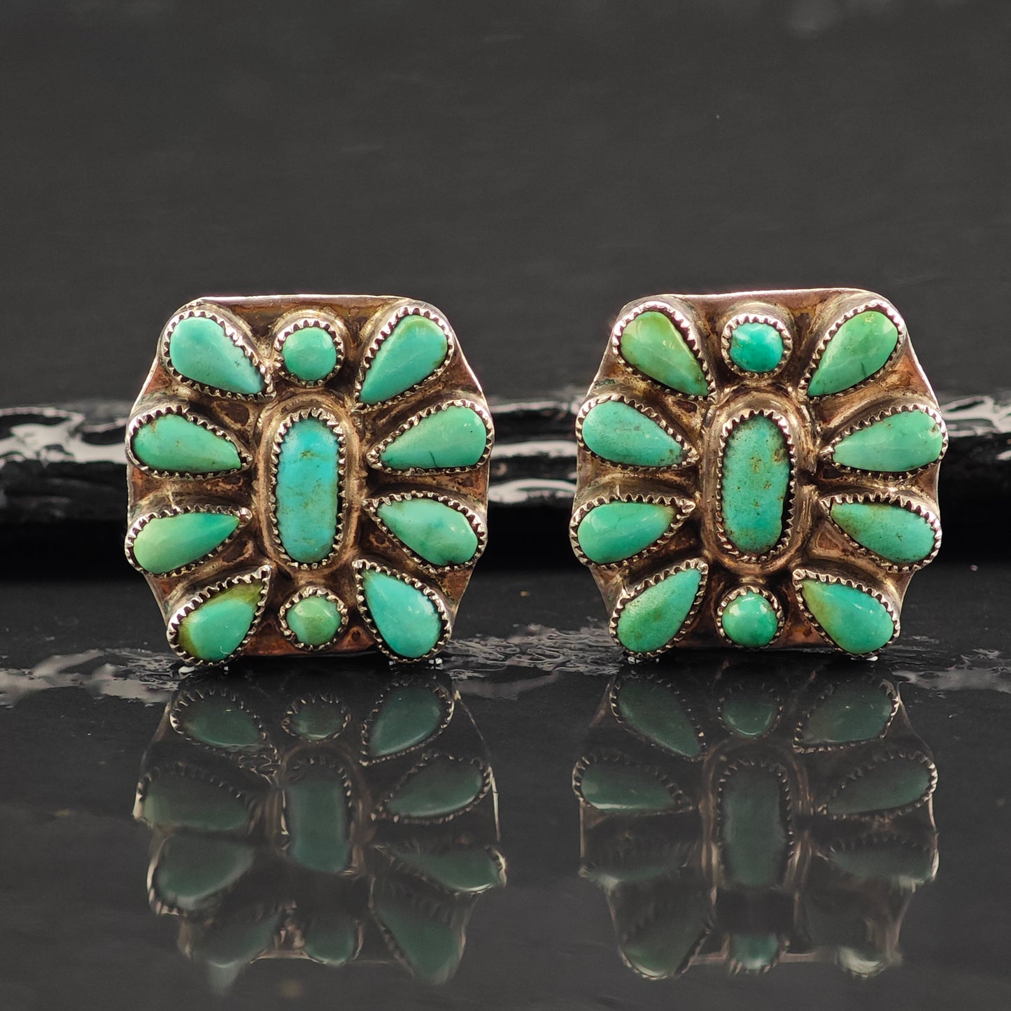 Vintage Native American Turquoise Cluster Copper Backings Sterling Silver Screw Back Earrings ER3054