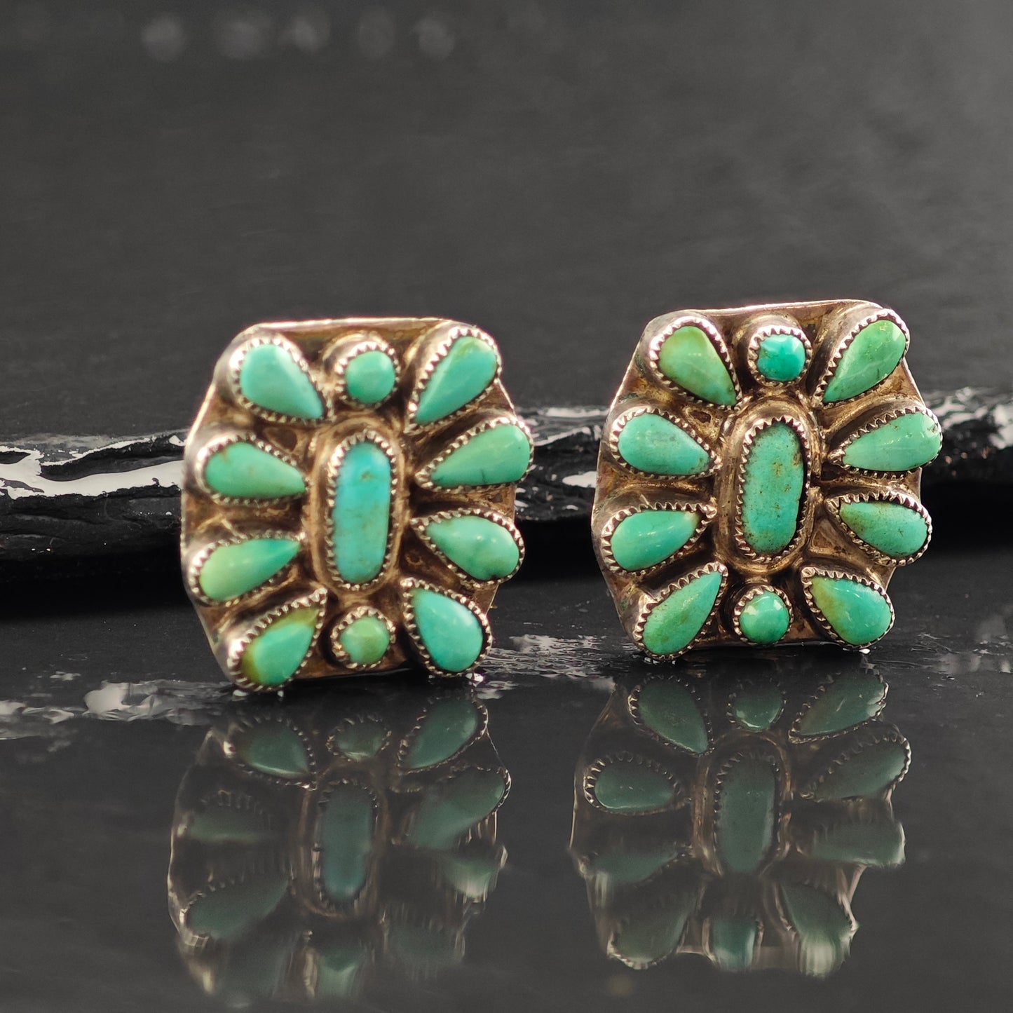 Vintage Native American Turquoise Cluster Copper Backings Sterling Silver Screw Back Earrings ER3054