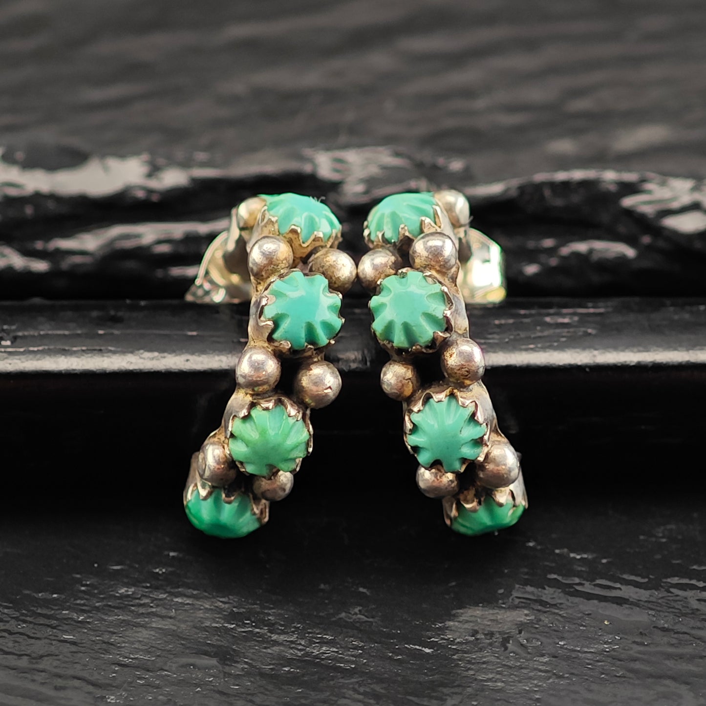 Vintage Carved Turquoise Sterling Silver Stud/Half Hoop Earrings ER3060