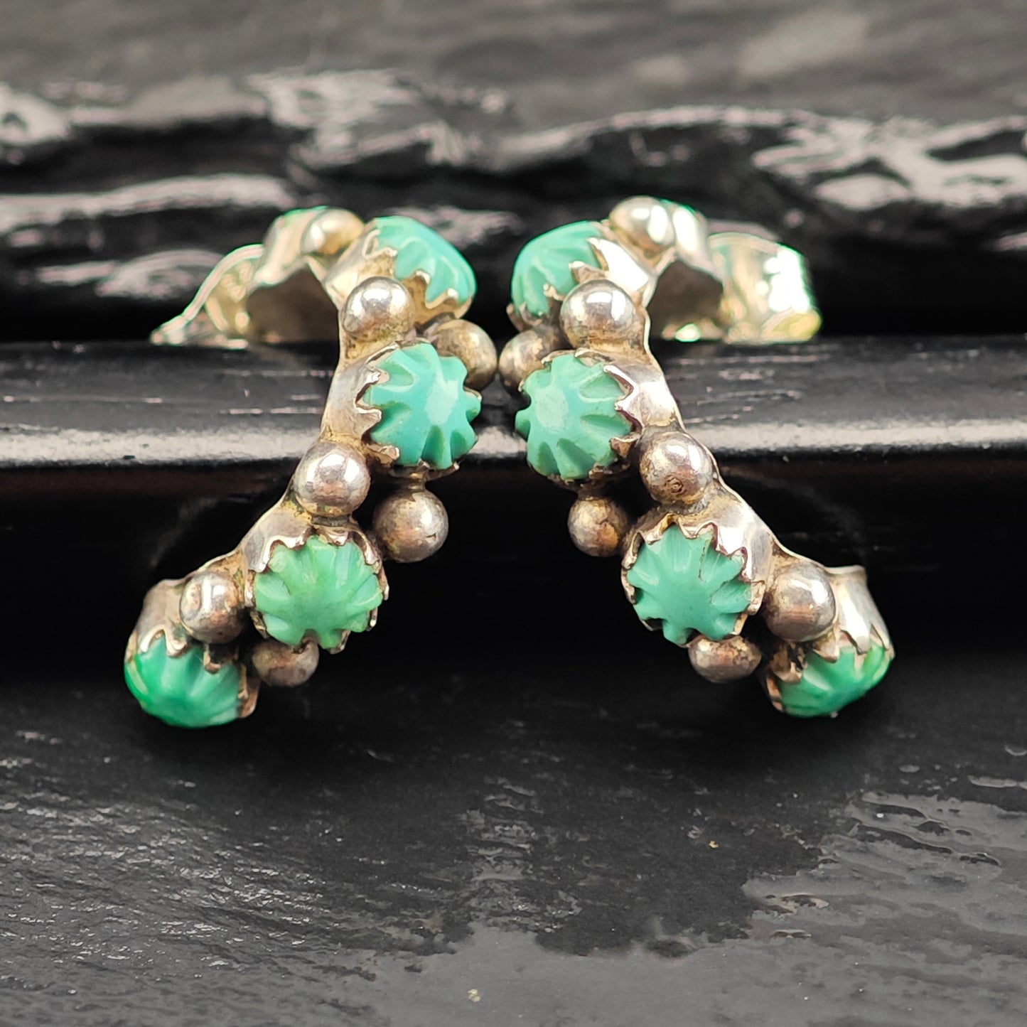 Vintage Carved Turquoise Sterling Silver Stud/Half Hoop Earrings ER3060