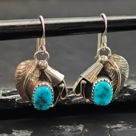 Vintage Native American Turquoise Floral Sterling Silver Hook/Dangle Earrings ER2990