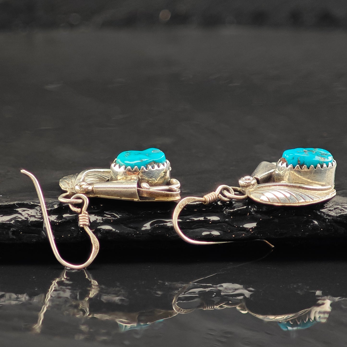 Vintage Native American Turquoise Floral Sterling Silver Hook/Dangle Earrings ER2990