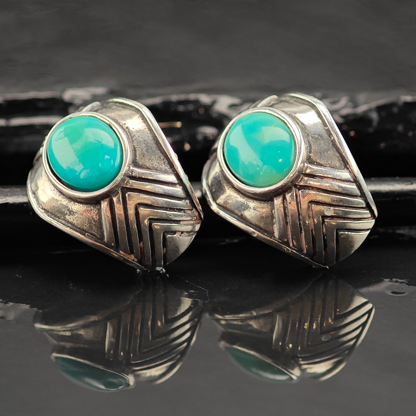 Vintage Relios Turquoise Shell Shape Sterling Silver Stud/Half hoop Earrings ER3044