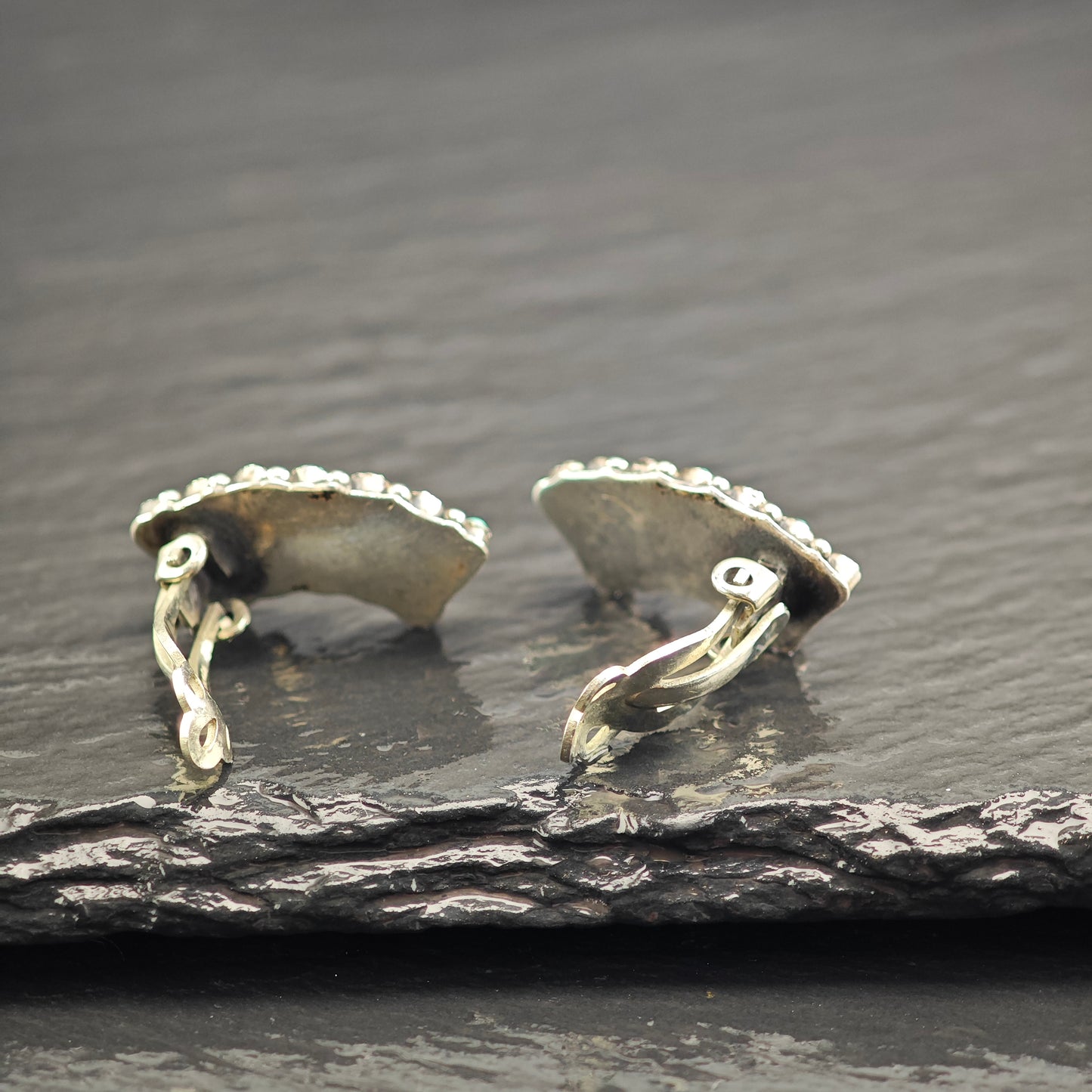 Vintage Zuni Petit Point Sterling Silver Clip-On Earrings ER3075