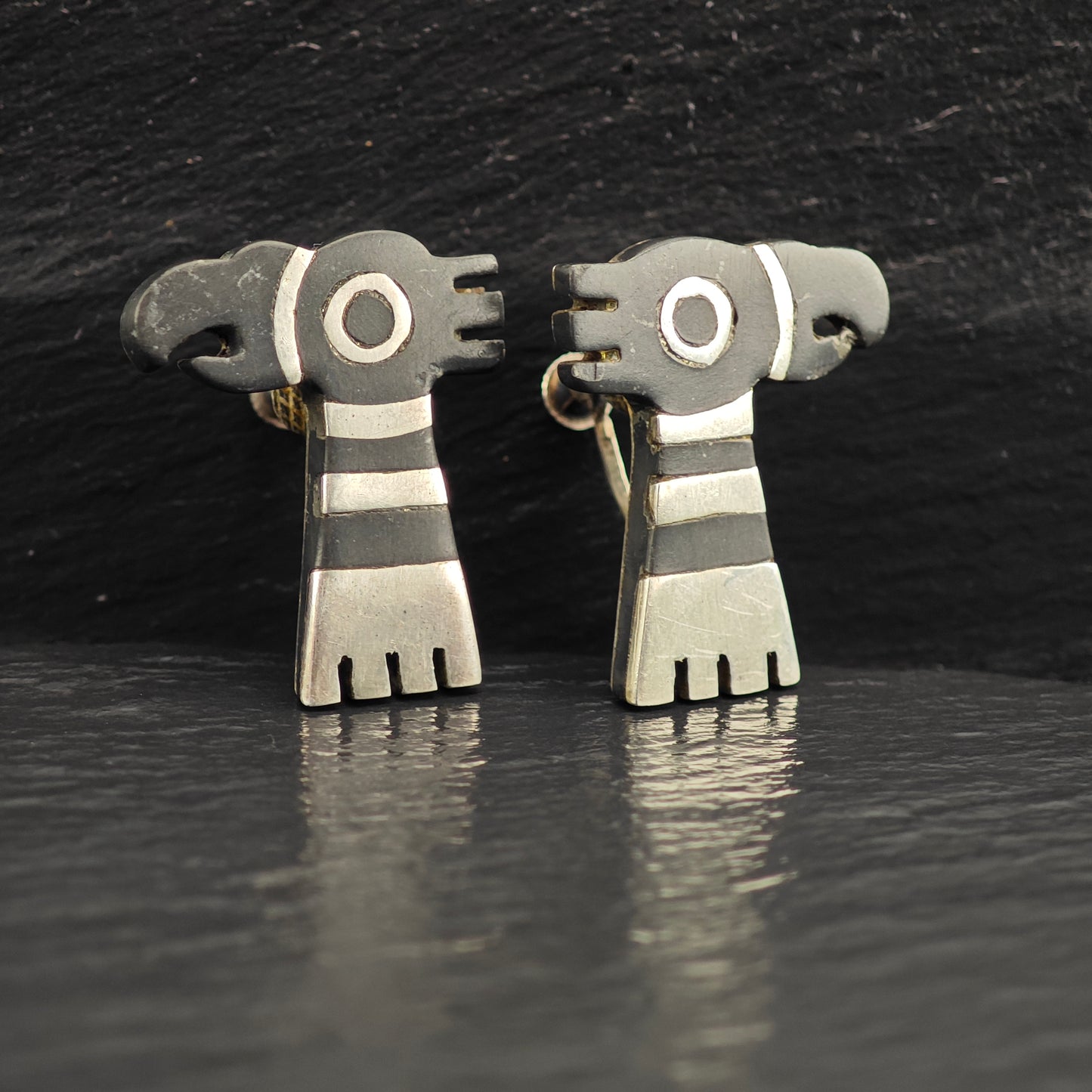 Los Castillo's Taxco Sterling Silver Screw Back Earrings ER3078