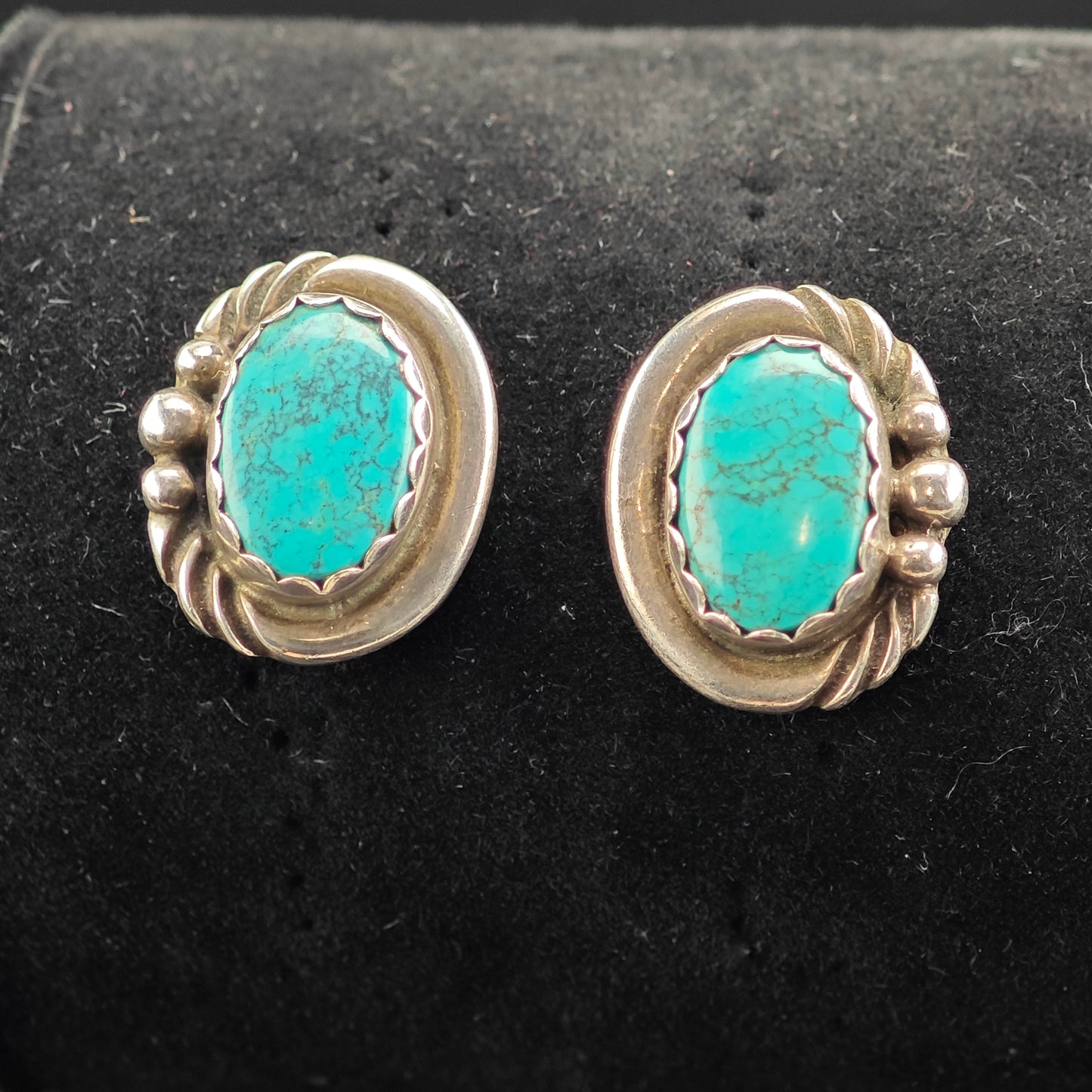 Vintage Oval Sw Turquoise Sterling Silver Stud Earrings ER3083