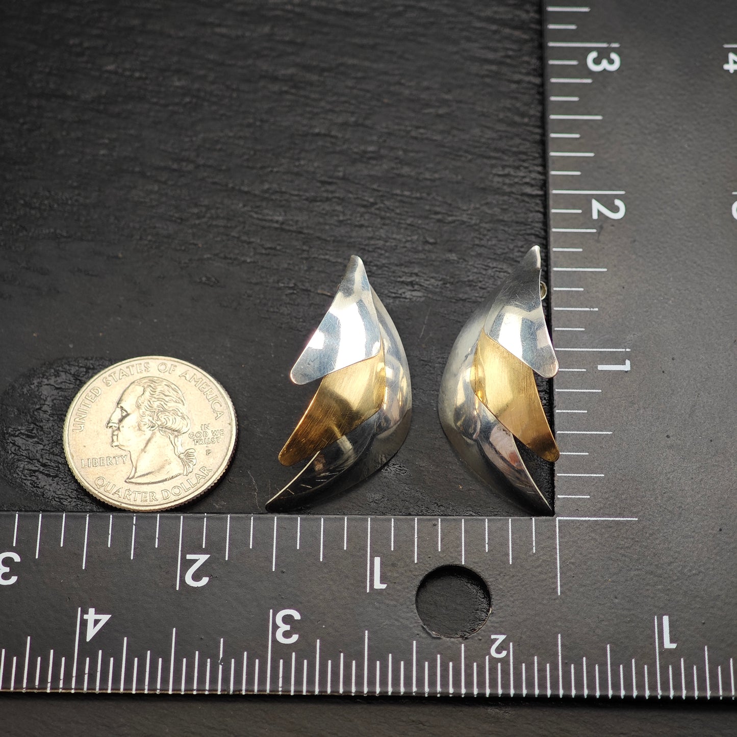 Vintage Artist-Made Sterling Silver Stud Earrings ER3067
