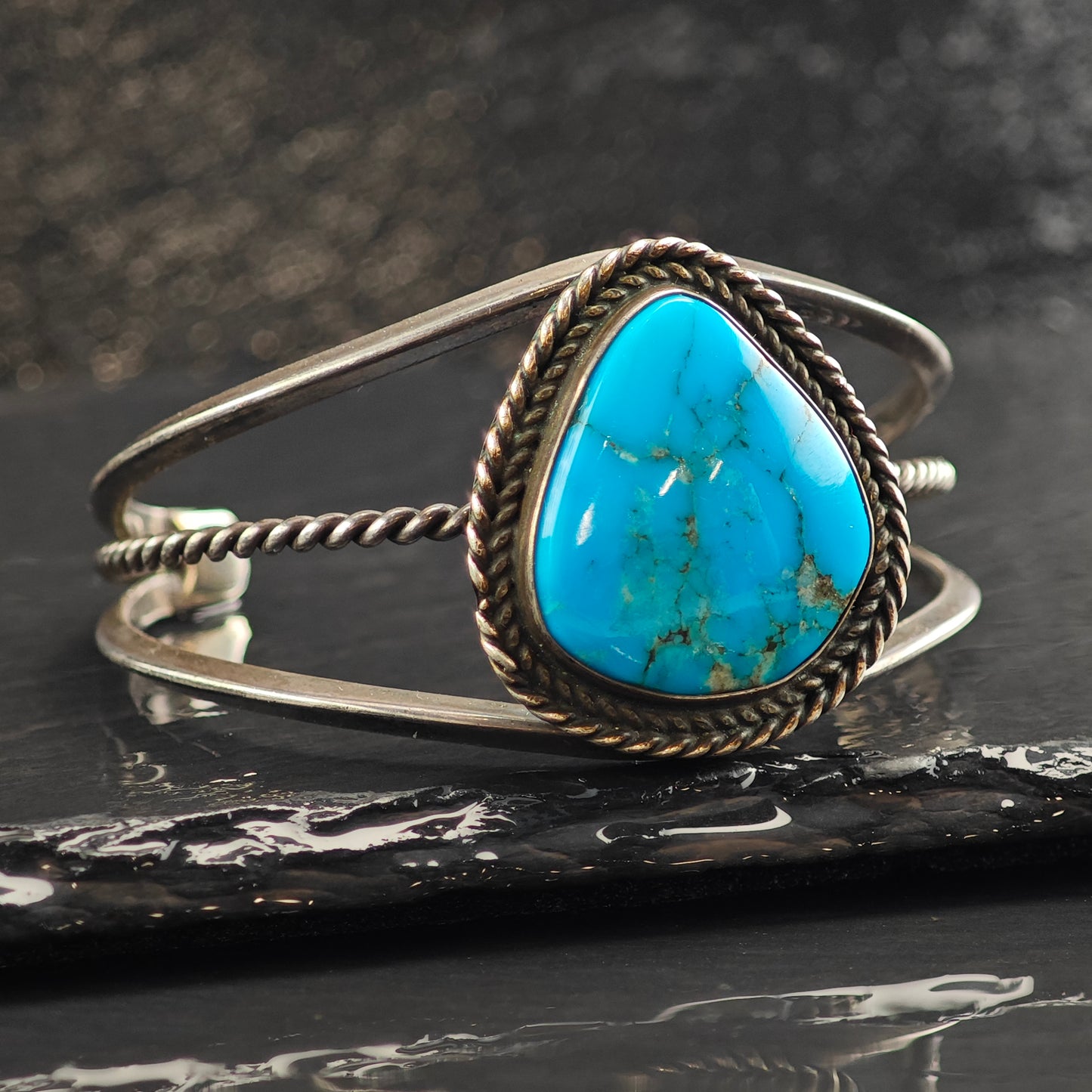 Vintage SW Blue Turquoise Teardrop Sterling Silver Cuff Bracelet 6 1/4" BR3055