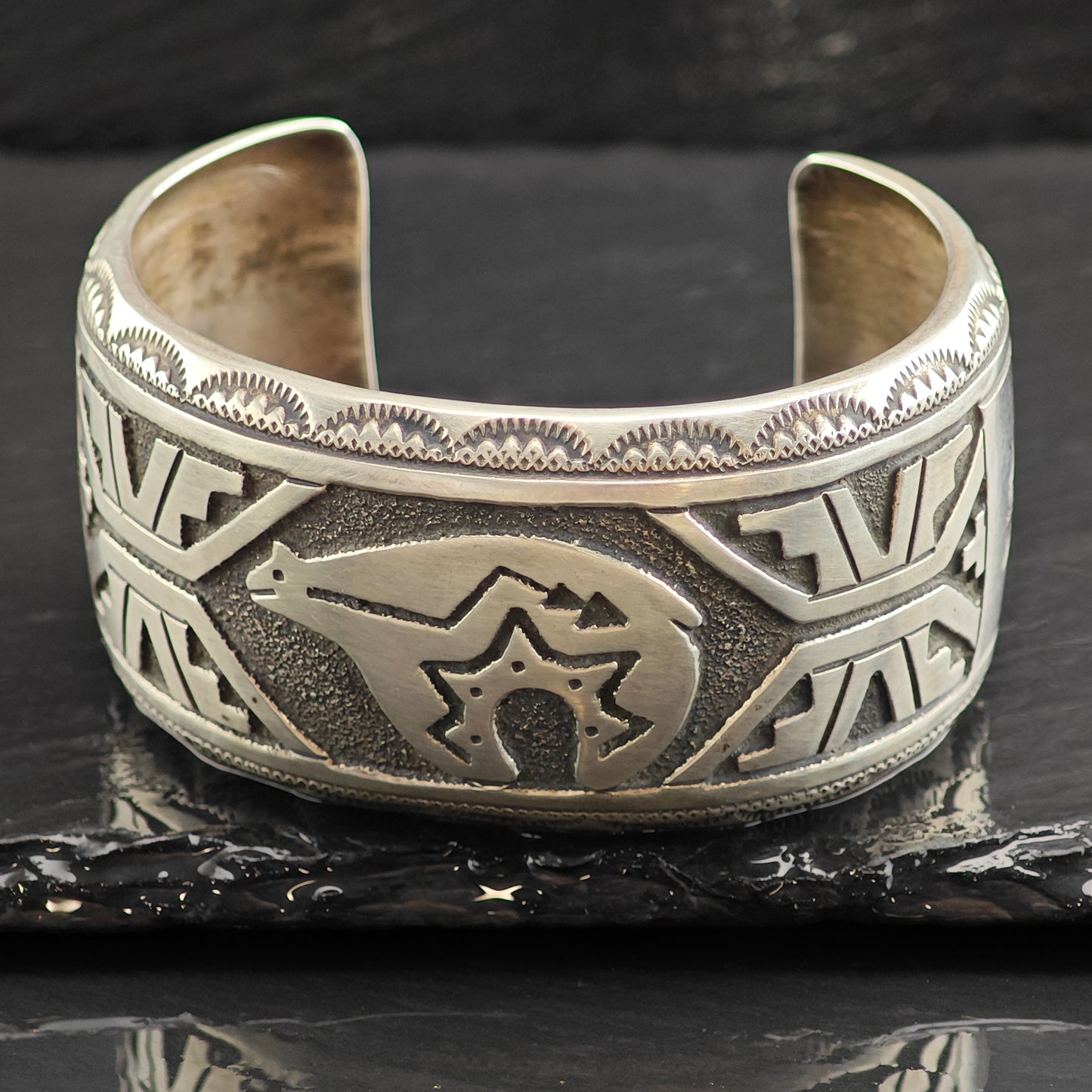 Vintage Thomas Singer Large Bear Sandcast Sterling Silver Cuff Bracelet 6 1/2" BR3058