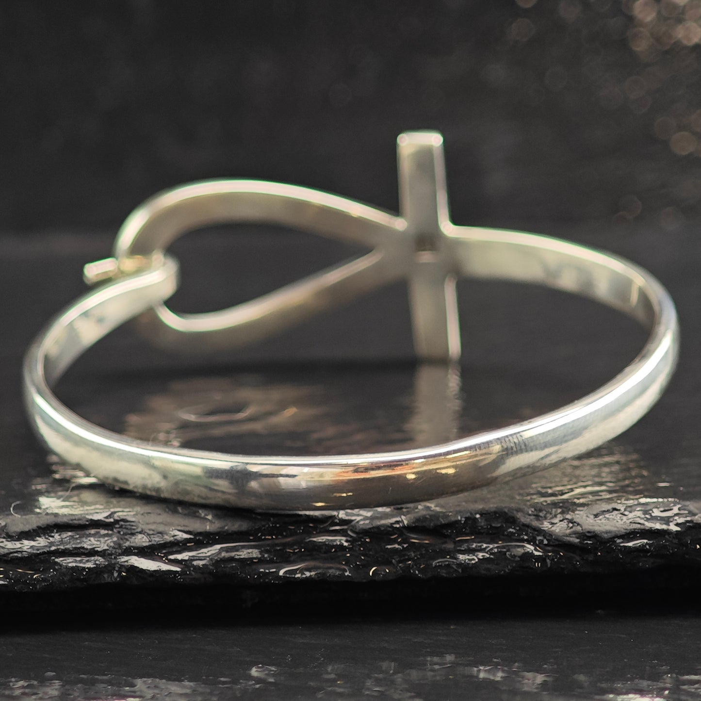 Egyptian Ankh Latch Bangle Sterling Silver Bracelet 7" BR3070