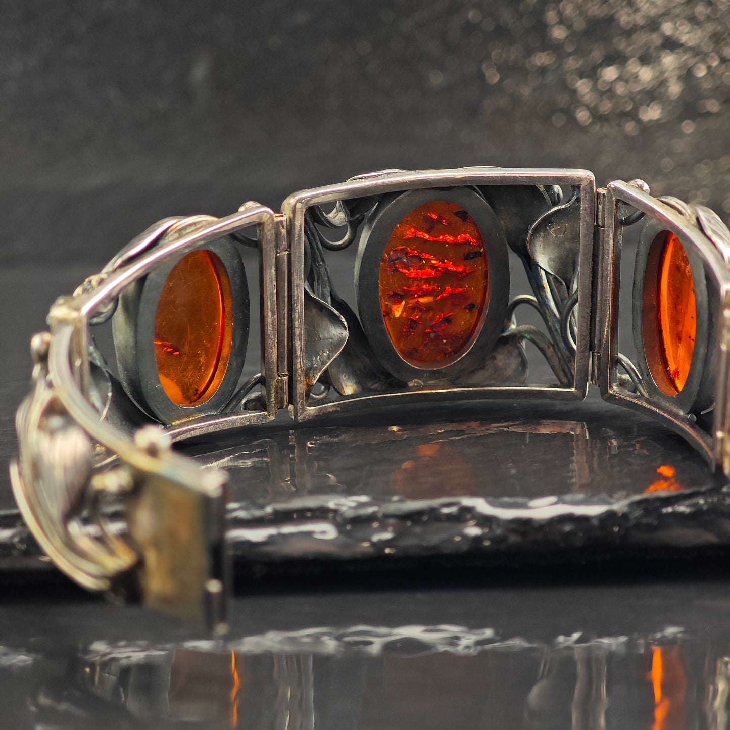 Vintage Som's Amber Leaf Sterling Silver Link 6 1/2" BR3072