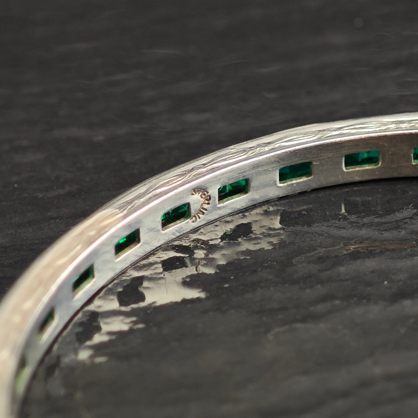 AS IS Art Deco Green Paste Sterling Silver Bangle Bracelet 7 3/4" BR3083