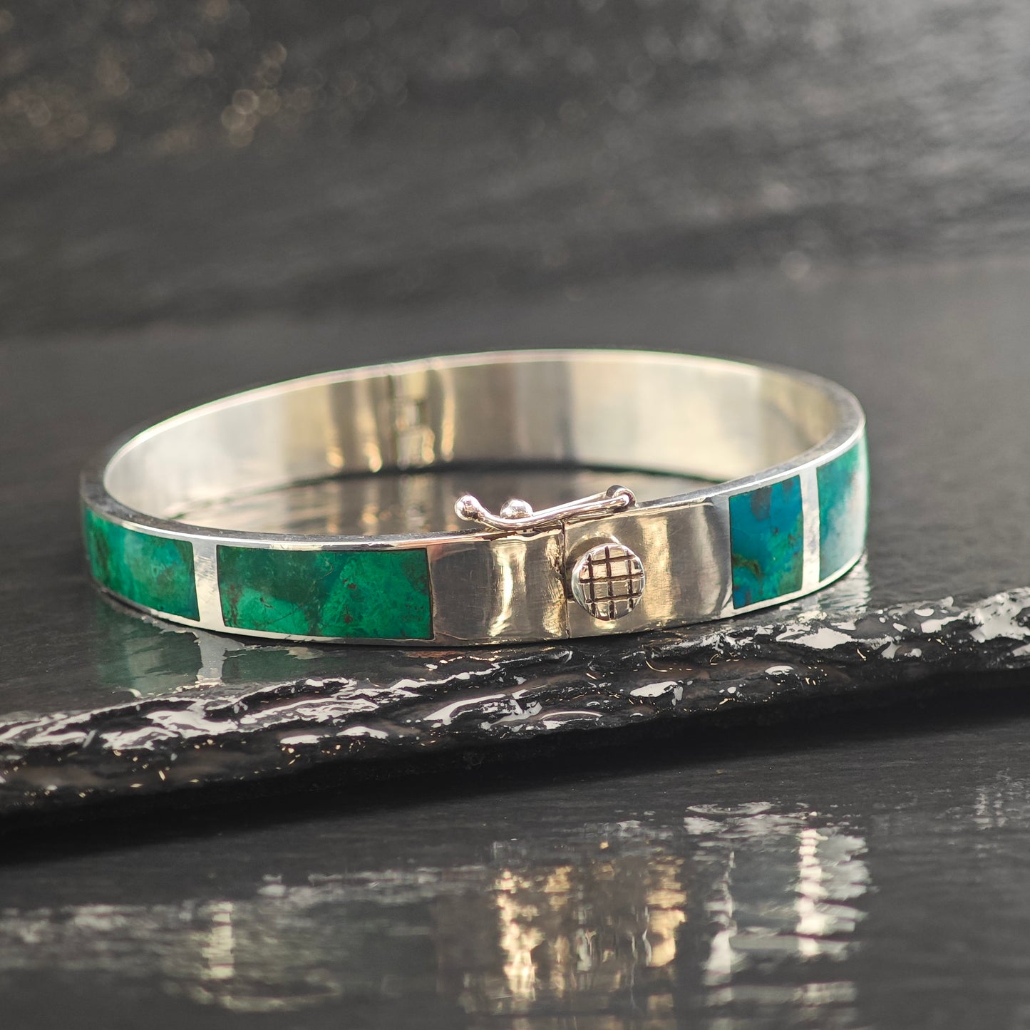 Vintage Chrysocolla Inlay Panel Sterling Silver Bangle Bracelet 7"  BR3087