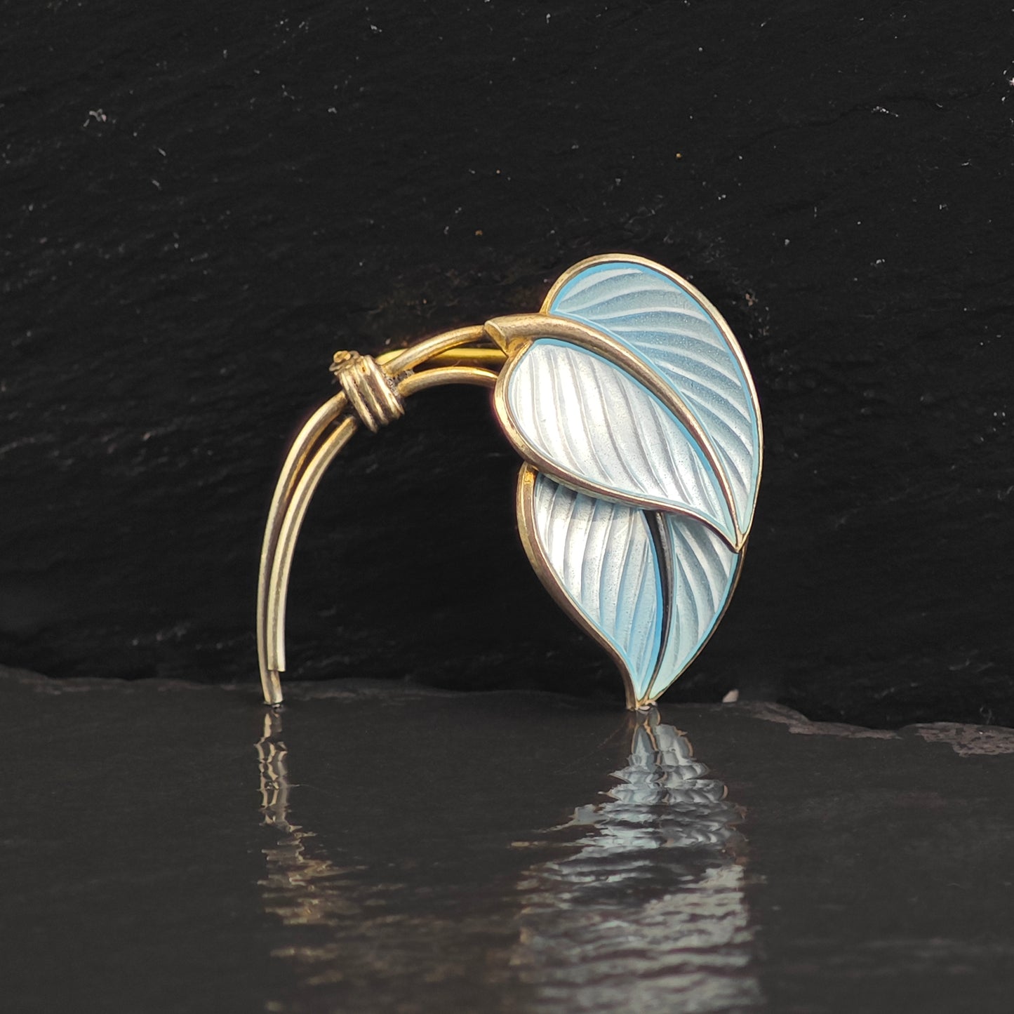 Norway Enamel Leaf Sterling Silver Brooch B2182