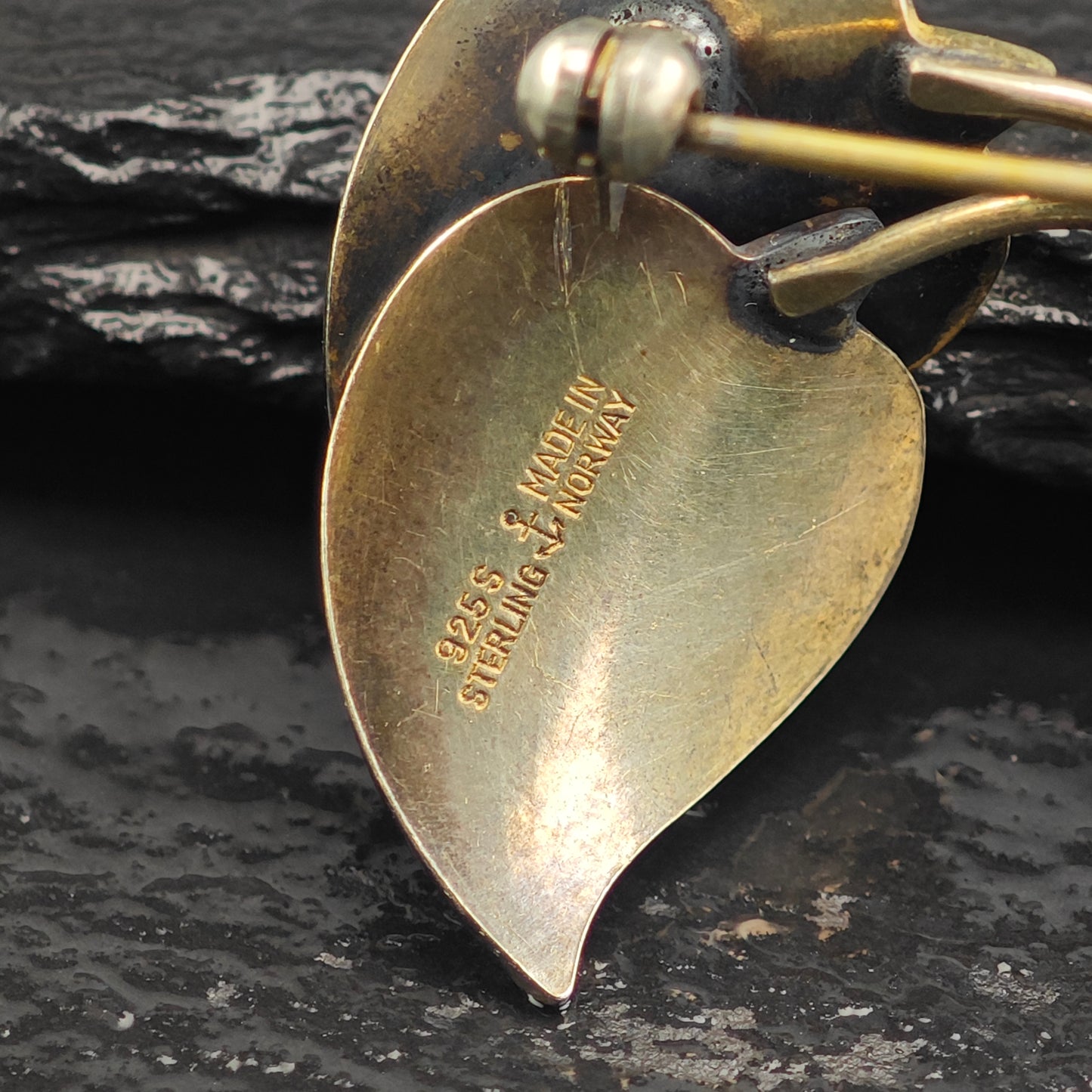 Norway Enamel Leaf Sterling Silver Brooch B2182