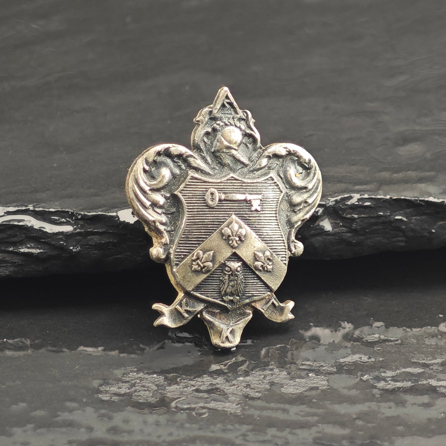 Kappa Kappa Gamma, Sorority Crest Sterling Silver Brooch B2188