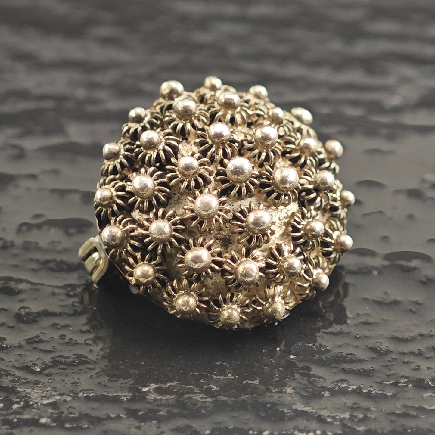 Domed Filigree, Art Deco Sterling Silver Brooch B2193