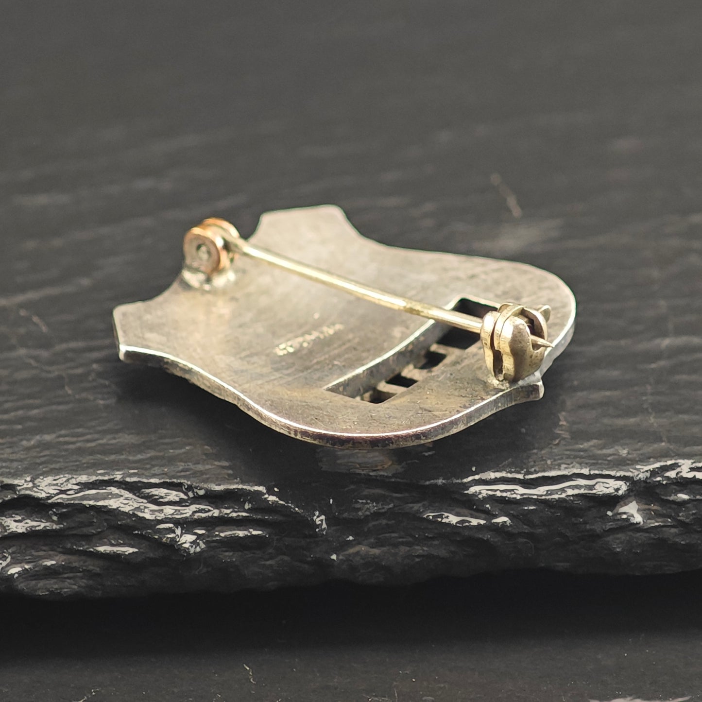 NY Police Shield Sterling Silver Brooch  B2199