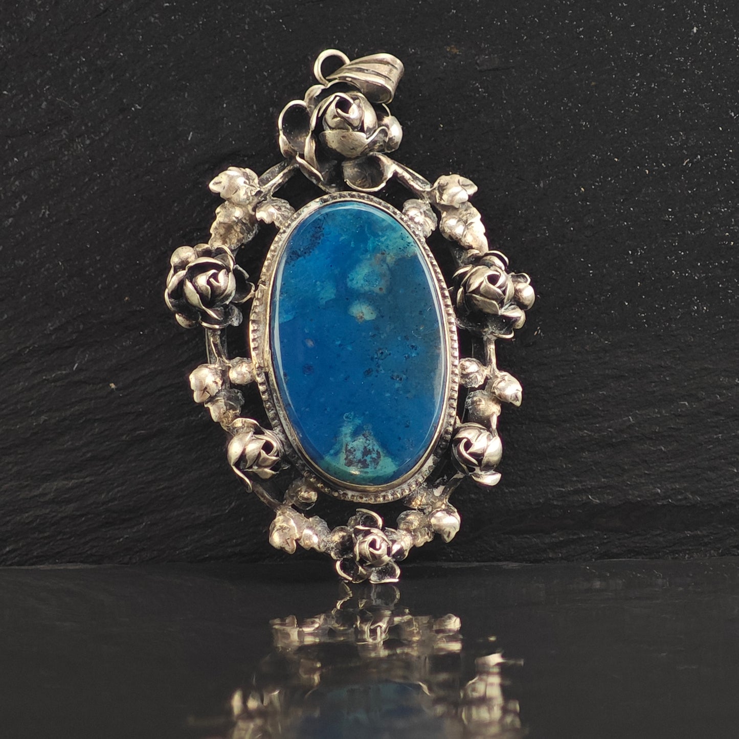 Vintage Germany Oval Sterling Silver Pendant  P2995