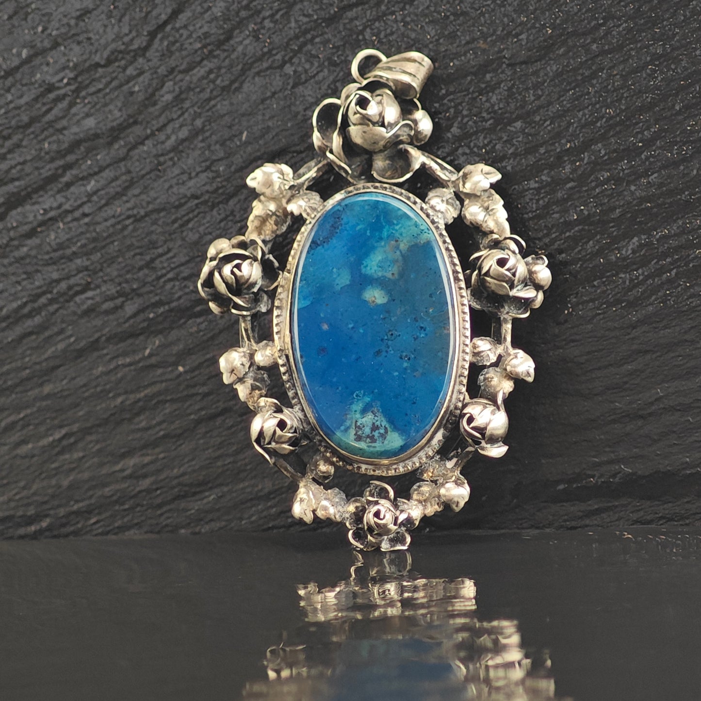 Vintage Germany Oval Sterling Silver Pendant  P2995
