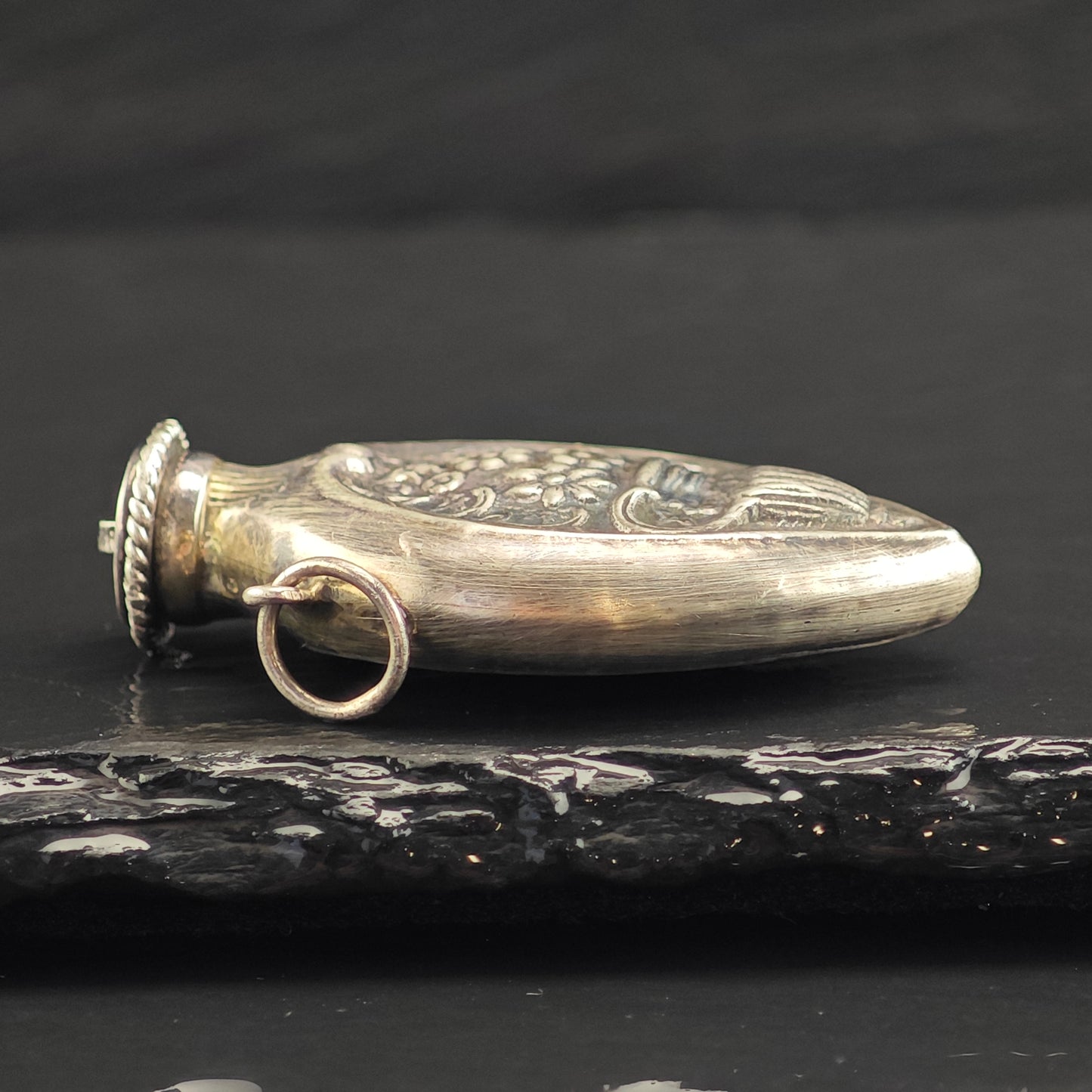 Antique Flower Vase Design Purfume Bottle Sterling Silver Pendant P3002