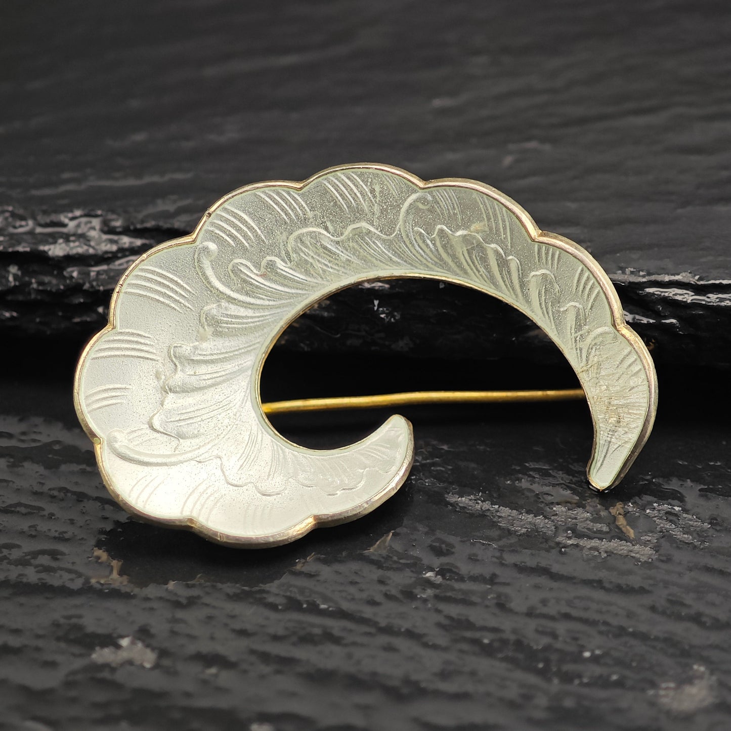 Norway, White Enamel Swirl Sterling Silver Brooch B2204