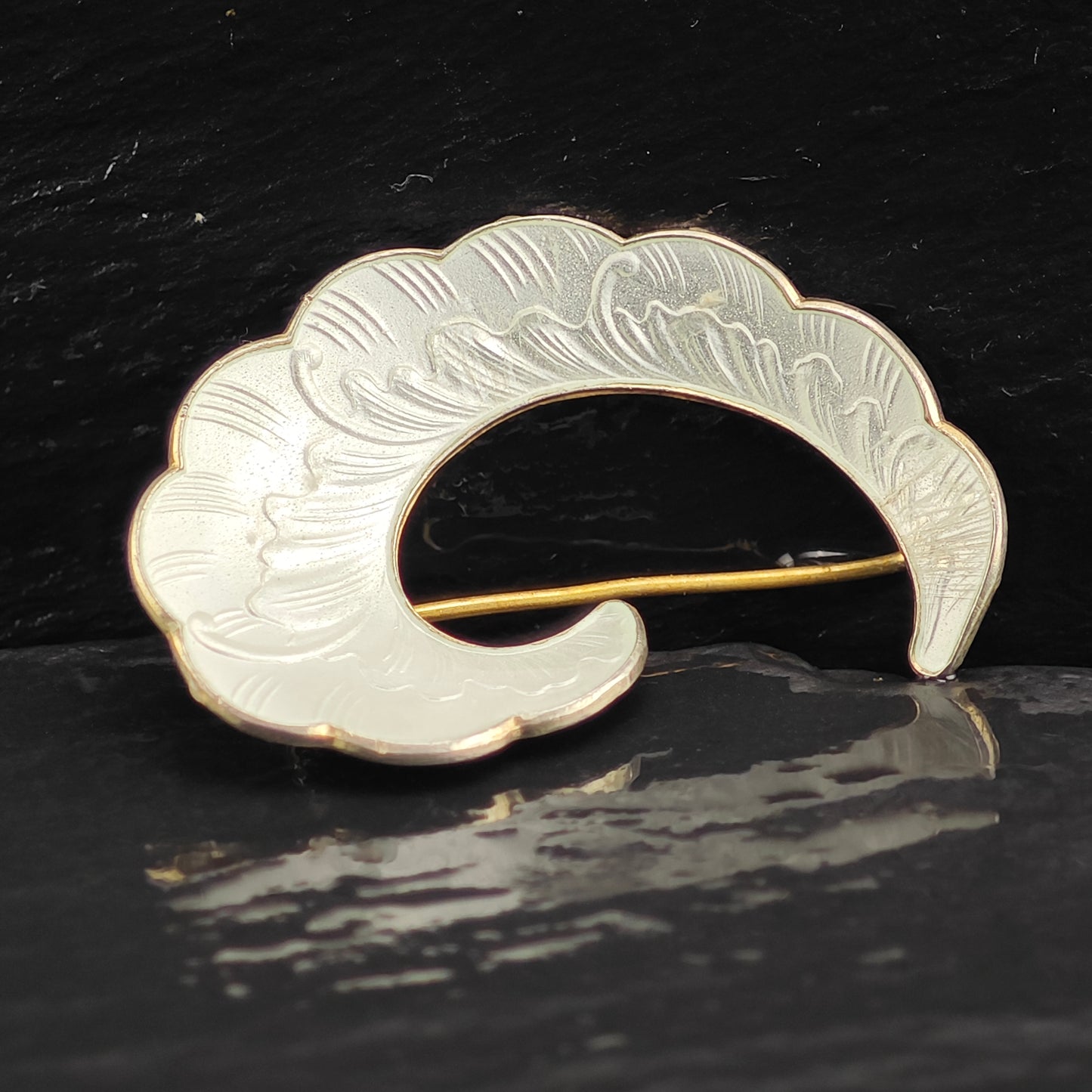 Norway, White Enamel Swirl Sterling Silver Brooch B2204