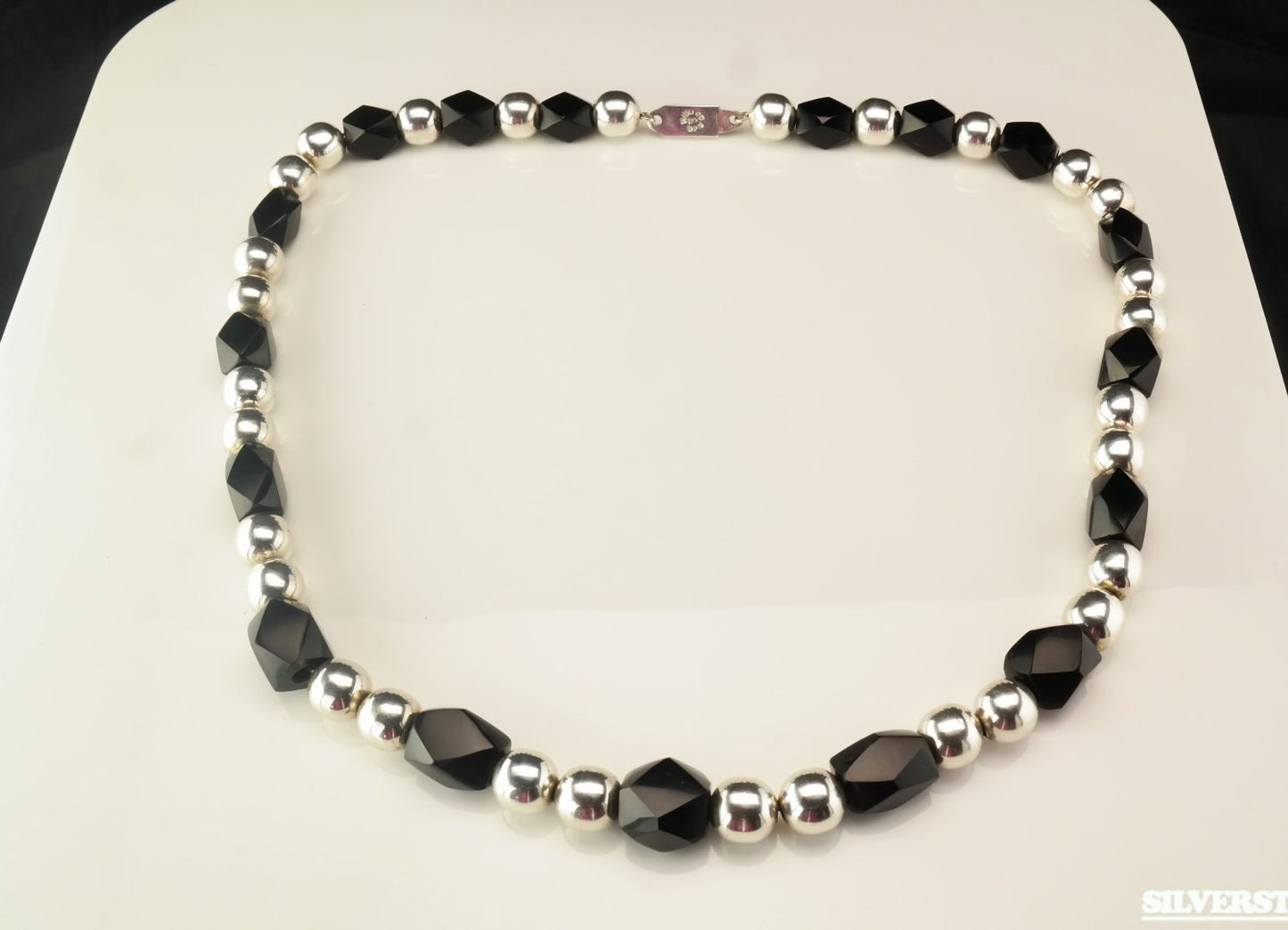 Sterling Silver Jose Marmolejo Elongated Cable Onyx Bead Necklace 25"