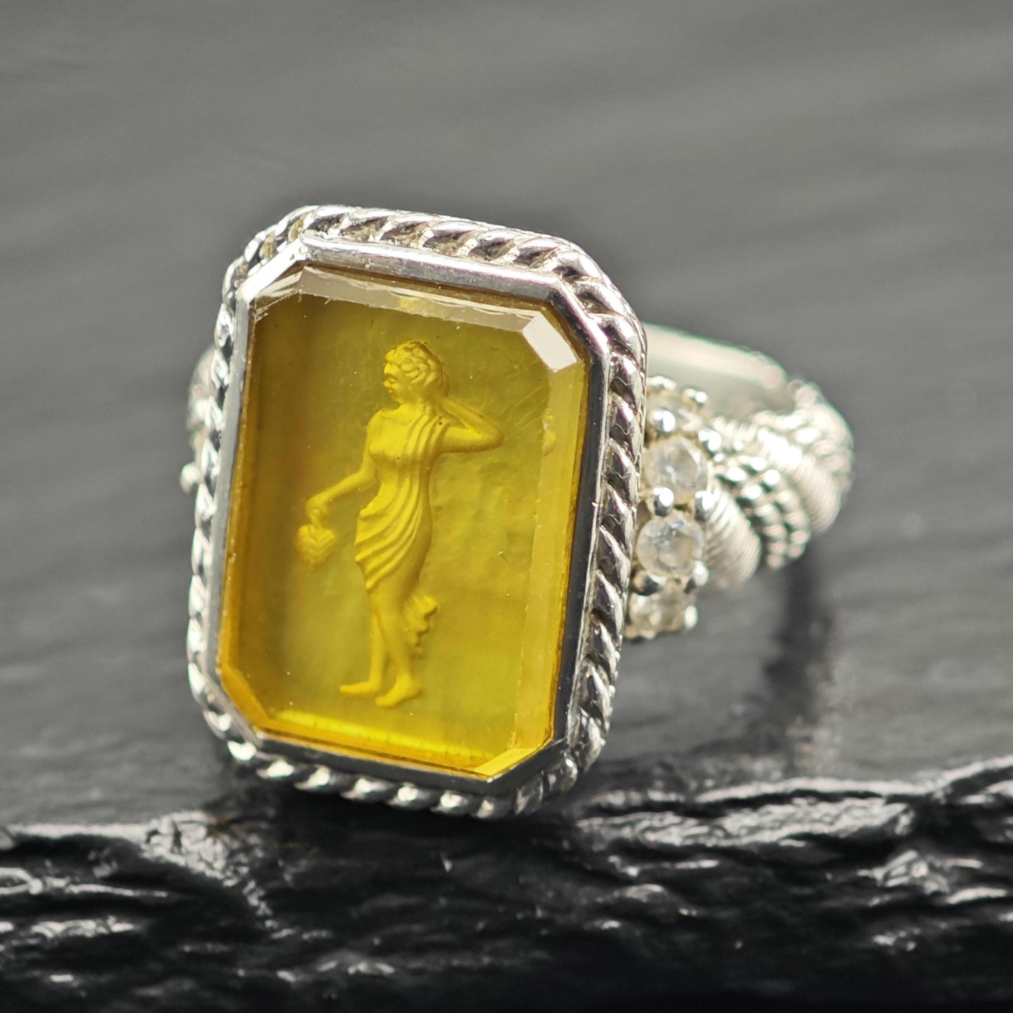 Vintage Judith Ripka Glass Intagilo Sterling Silver Ring Sz 6 R6595