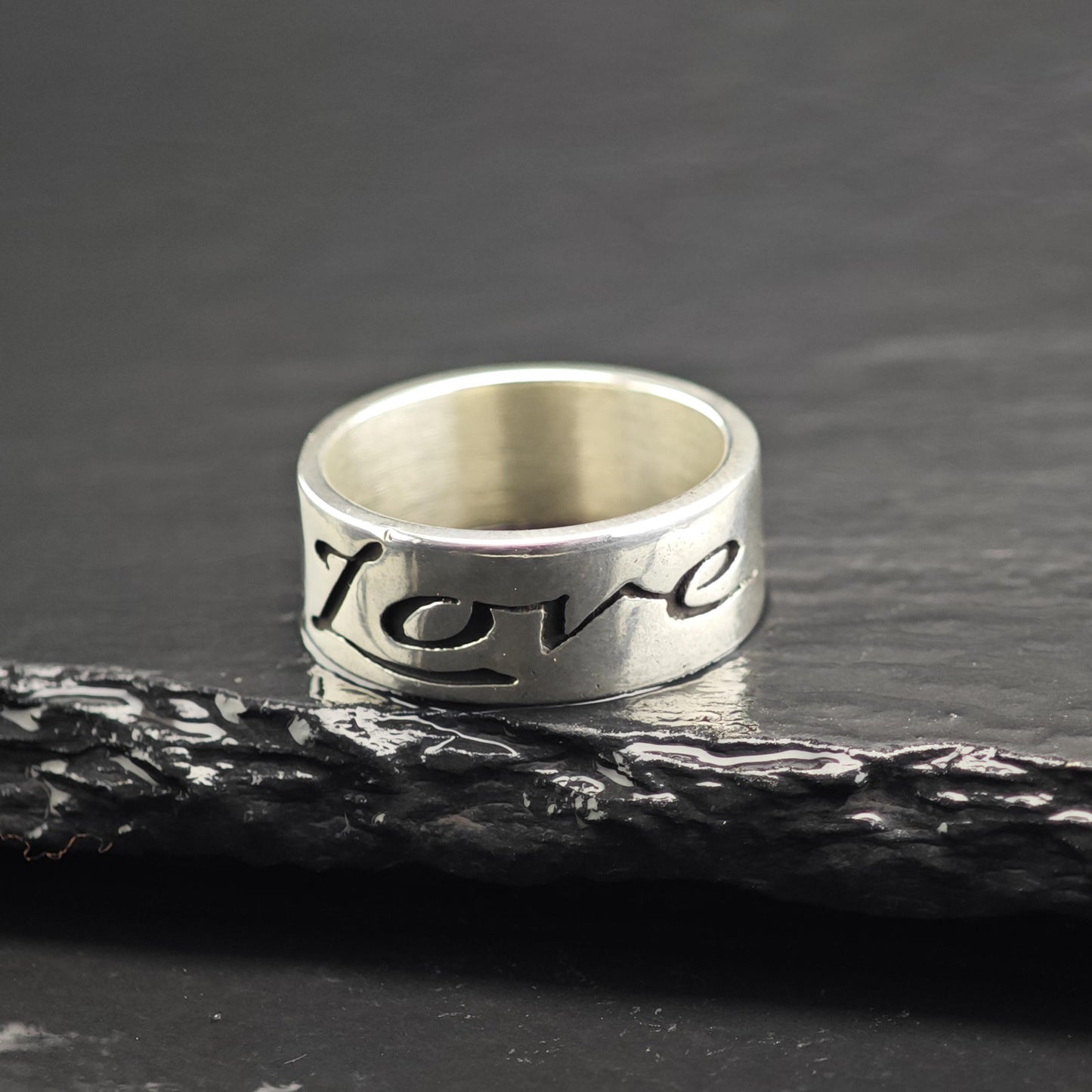 Vintage James Avery Love Band Sterling Silver Ring Sz 6 1/4 R6709