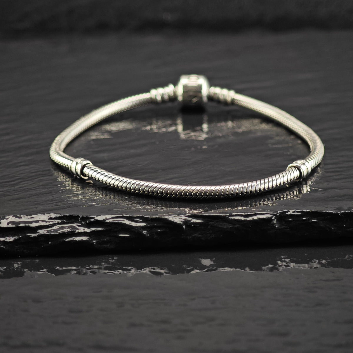 Vintage Pandora Sterling Silver Line Bracelet Sz 7" BR3182