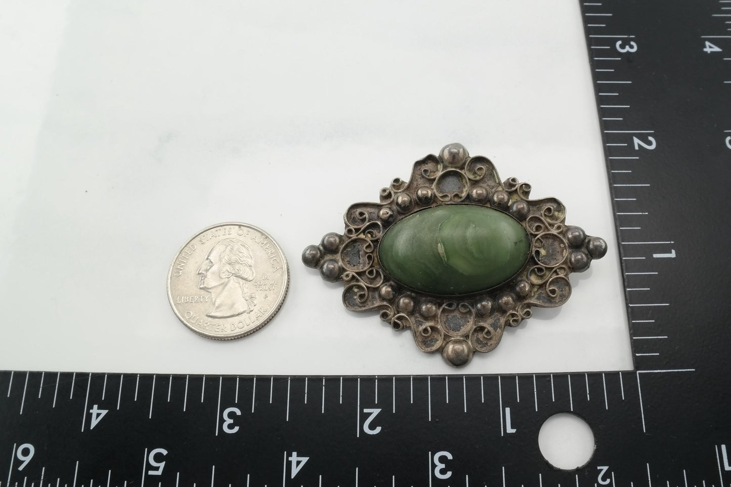 Vintage Taxco Sterling Silver Brooch Green Peruvian Jade