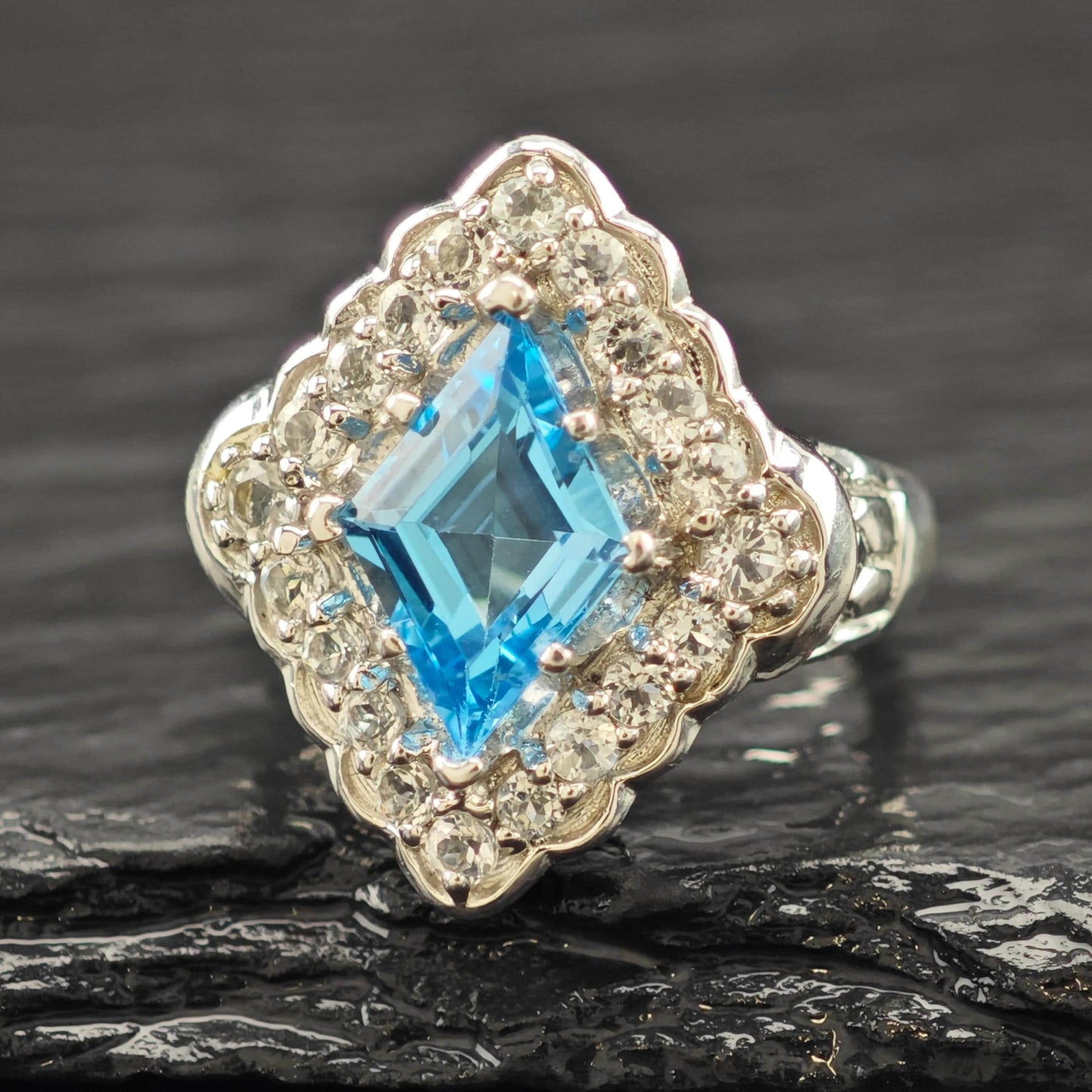 Topaz Statement Ring Sterling Silver Sz 6 1/4 R6096
