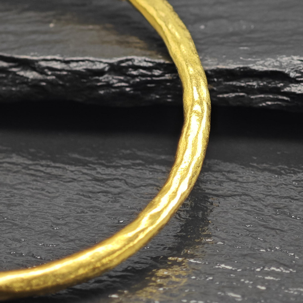 Vintage Ippolita Gold-Plated 4mm Bangle Sterling Silver Sz 7 1/2" BR3130