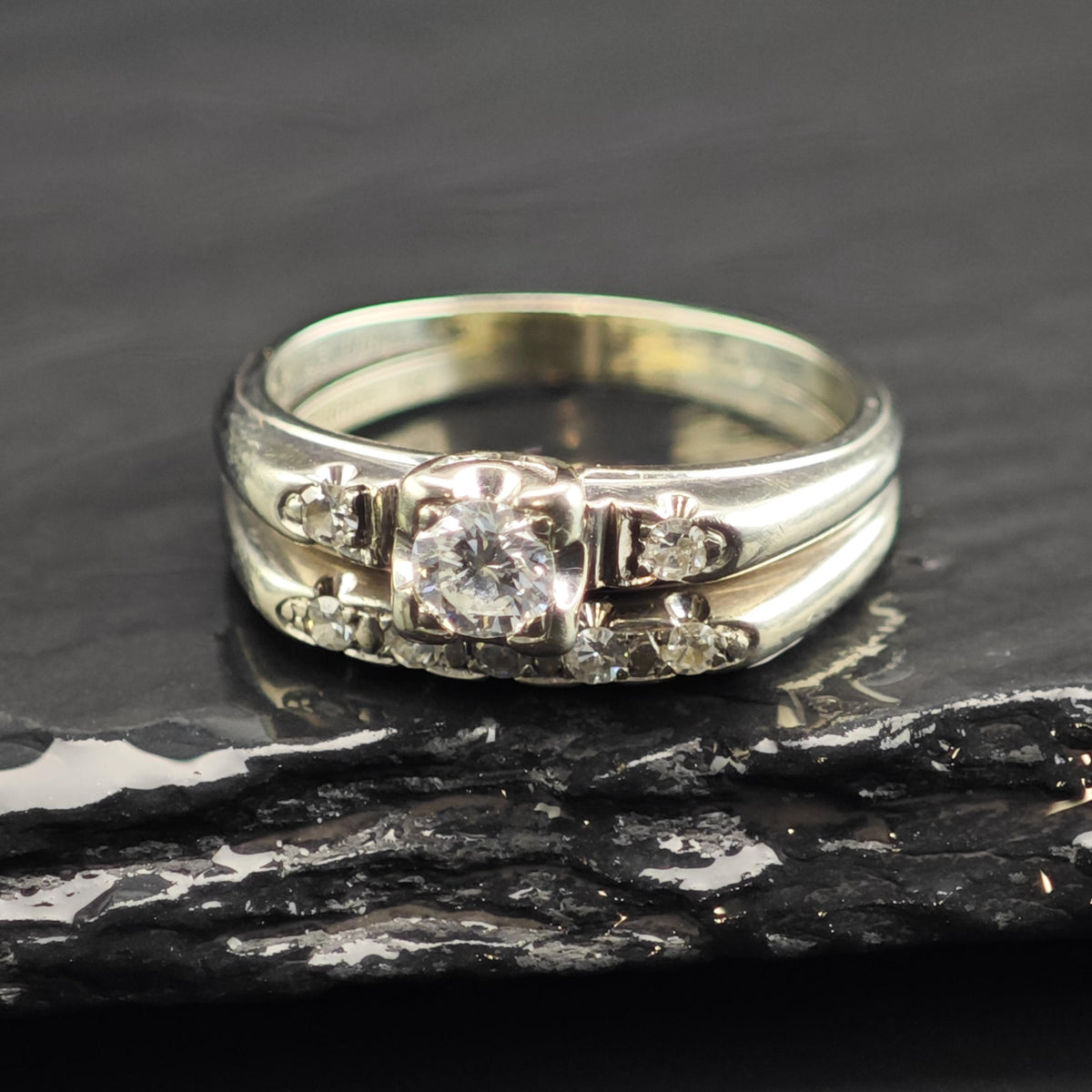 Diamond Double Band 18K White Gold Ring Sz 5 1/4 R6766