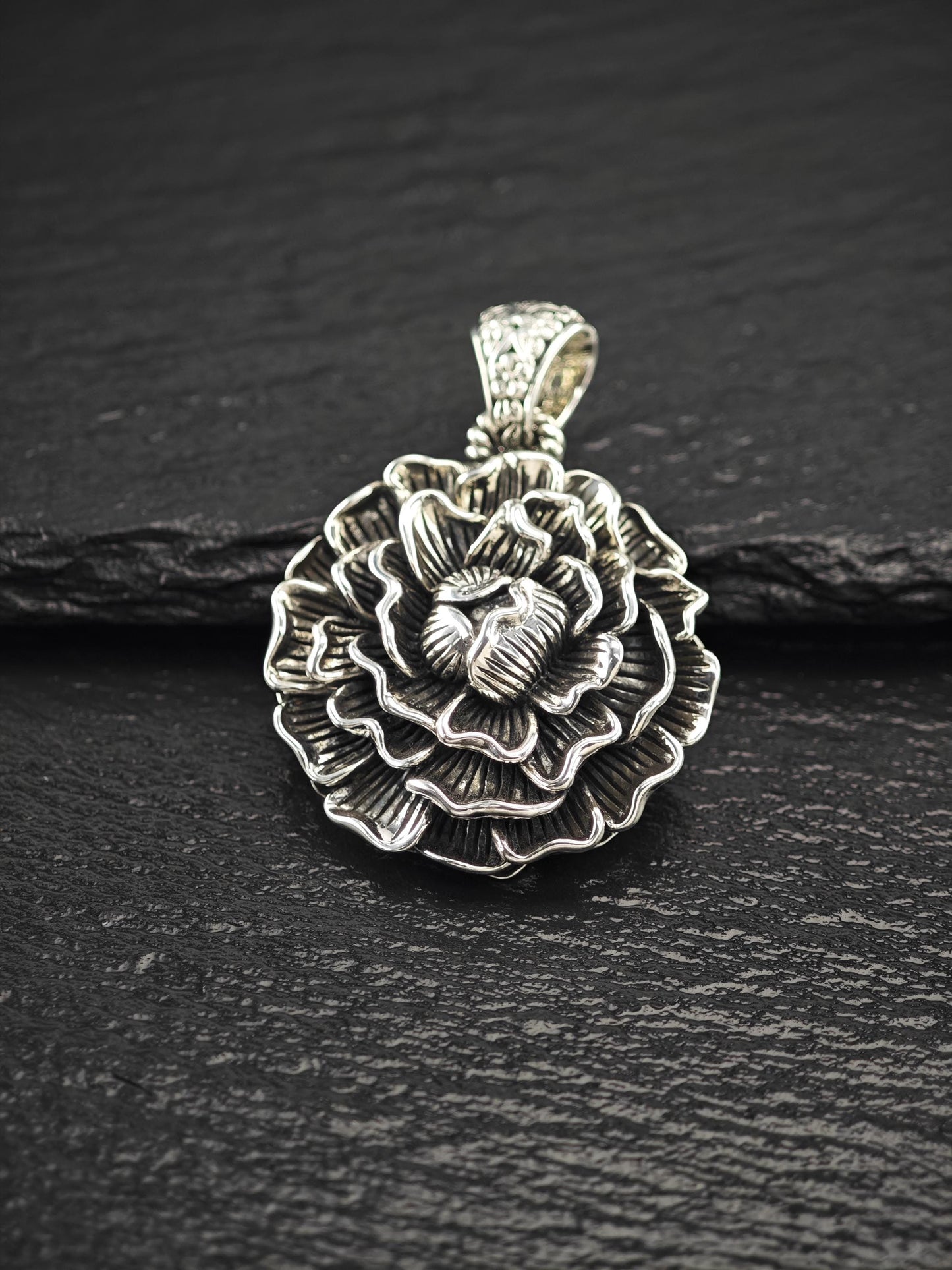 Jai, Floral Pendant Sterling Silver P2710