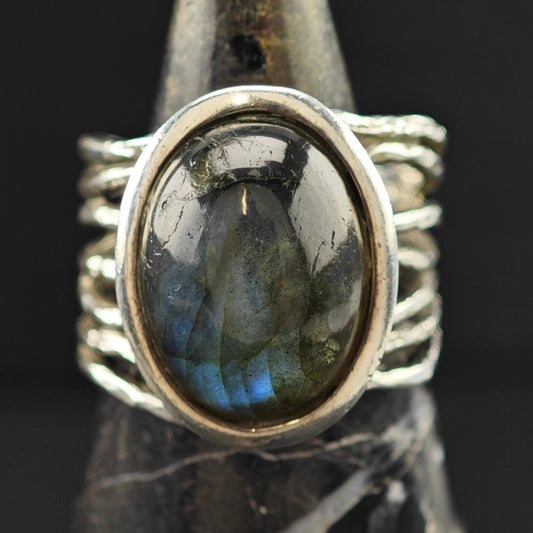 Oval Labradorite Ring Sterling Silver Sz 7 1/4 R6129